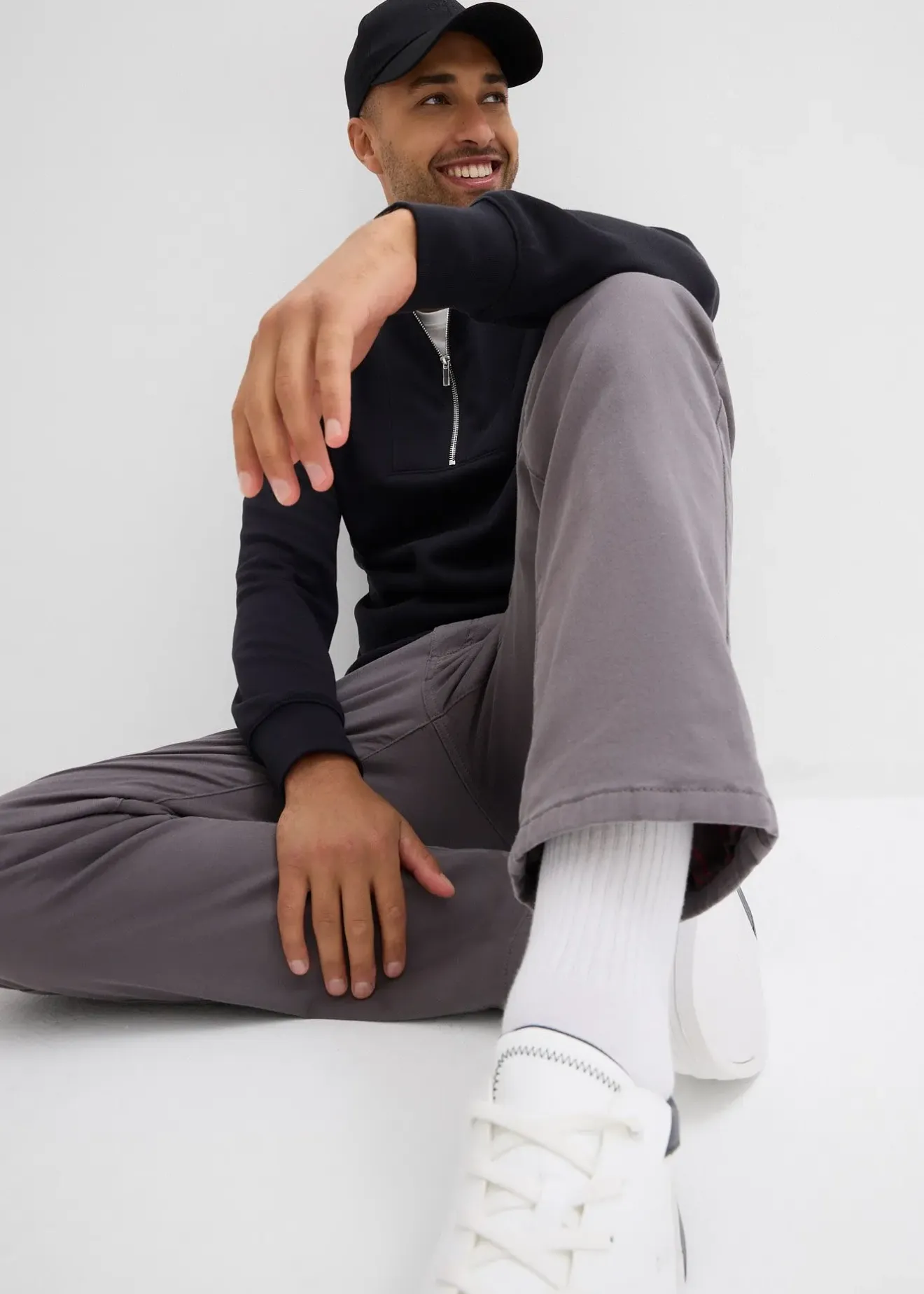 Homme bonprix Vêtements Thermiques|Vêtements De Plein Air|Pantalon extensible regular à doublure chaude en flanelle, droit