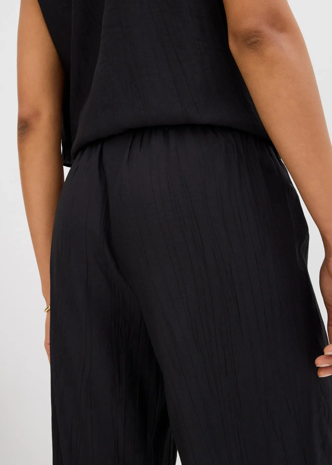 Femme bonprix Deux Pièces & Ensembles|Pantalons|Pantalon texturé en viscose mélangée