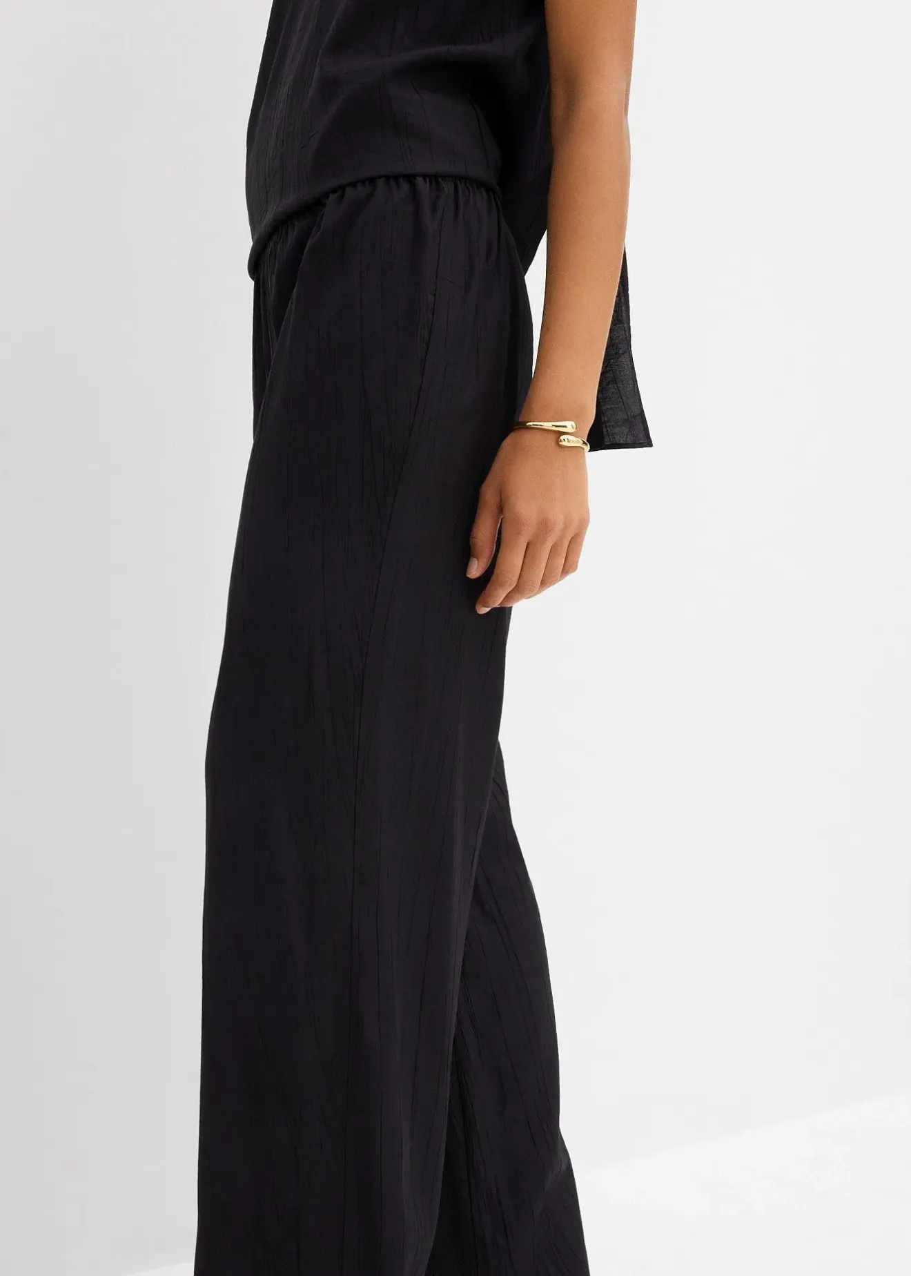 Femme bonprix Deux Pièces & Ensembles|Pantalons|Pantalon texturé en viscose mélangée