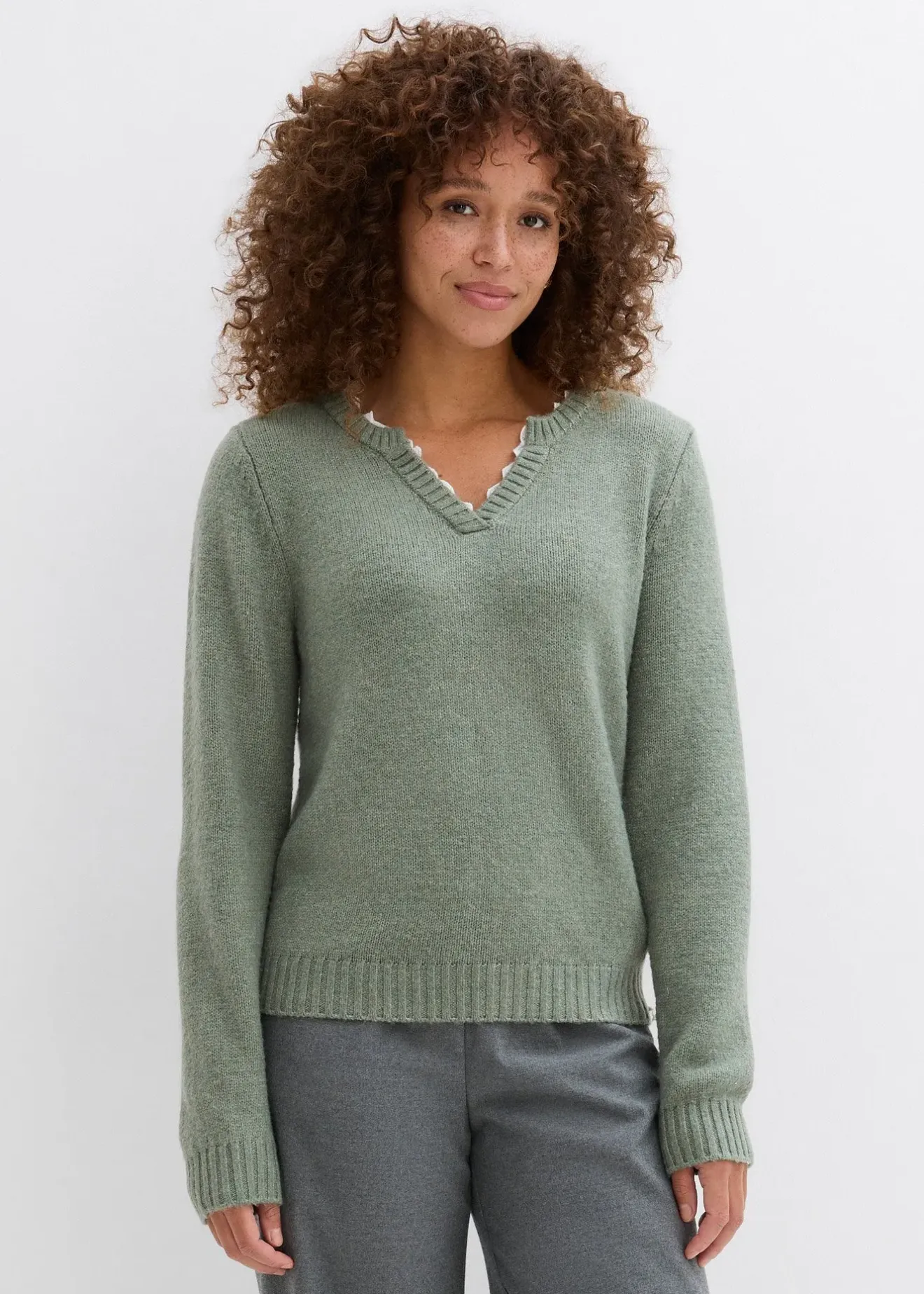 bonprix Pull à empiècement dentelle|Femme Maille|Pulls & Gilets