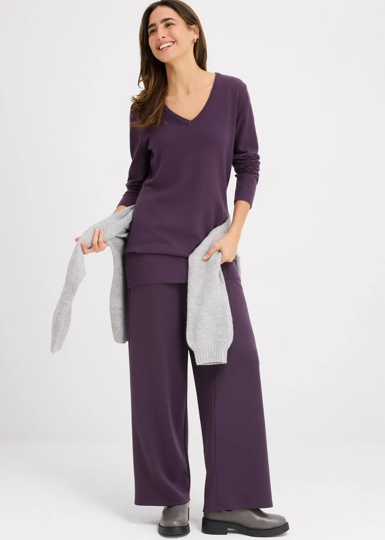 bonprix Pull long basique à col V|Femme Maille|Basiques