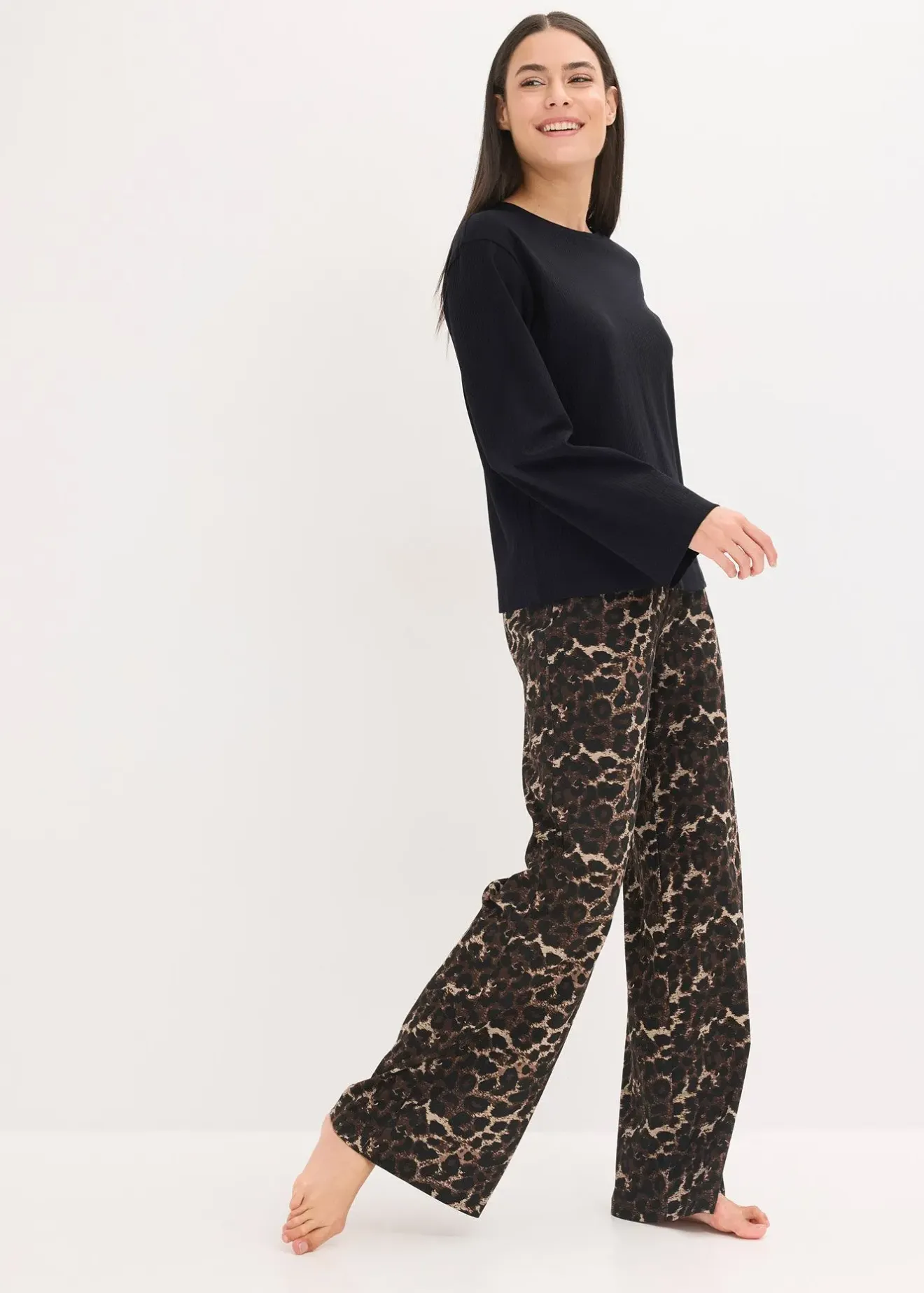 bonprix Pyjama avec haut côtelé et pantalon ample|Femme Lingerie Nuit