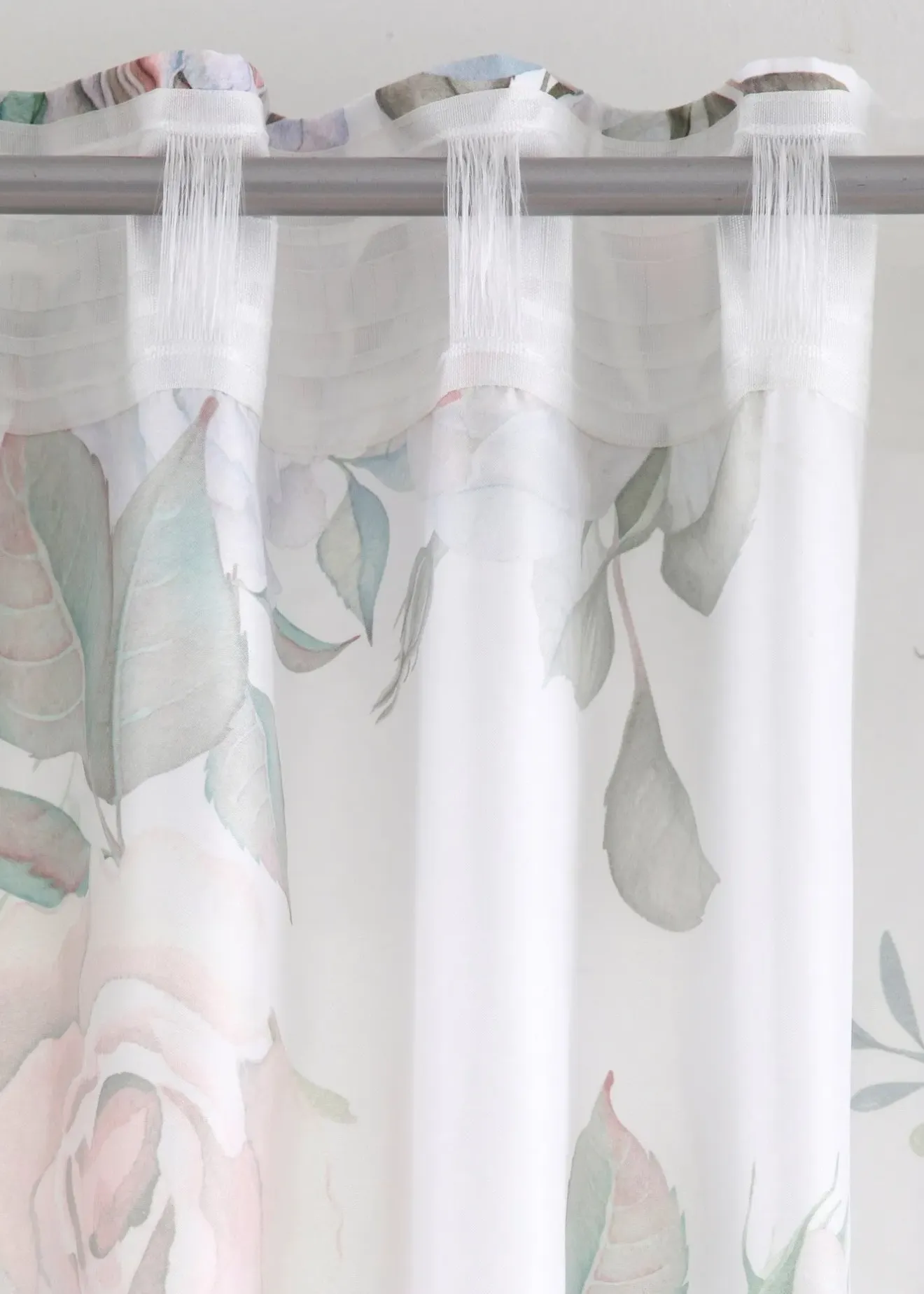 bonprix Salon·Rideaux & Voilages|Rideaux Classiques|Rideau en microfibre à imprimé roses avec polyester recyclé (1 pce)