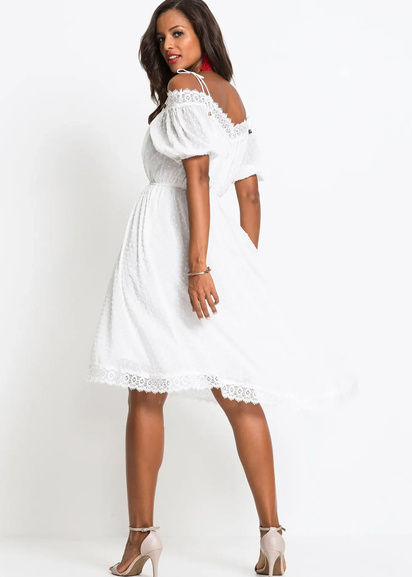 bonprix Robe à bretelles et base asymétrique|Femme Robes