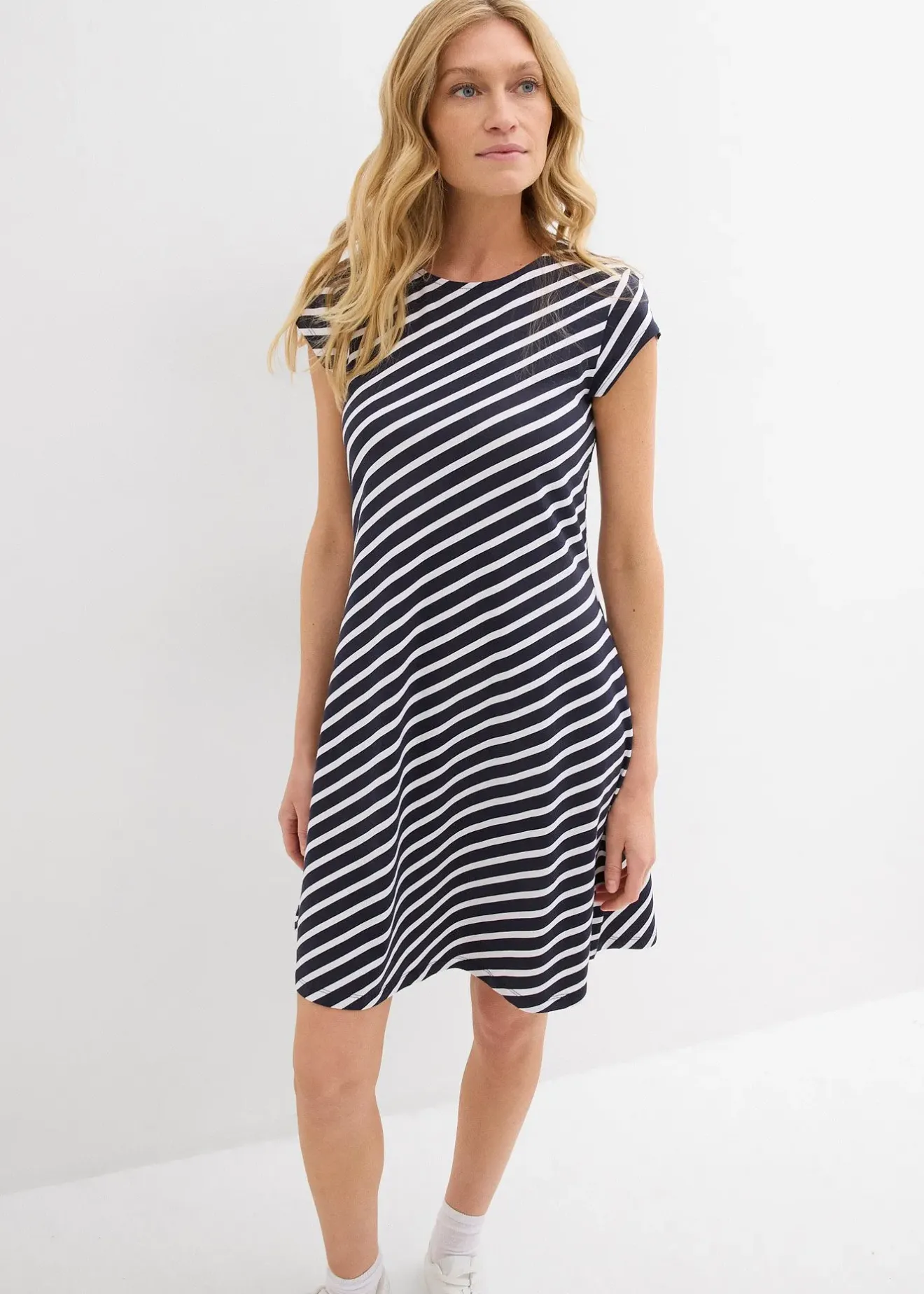 Femme bonprix Robes|Robe cintrée en jersey