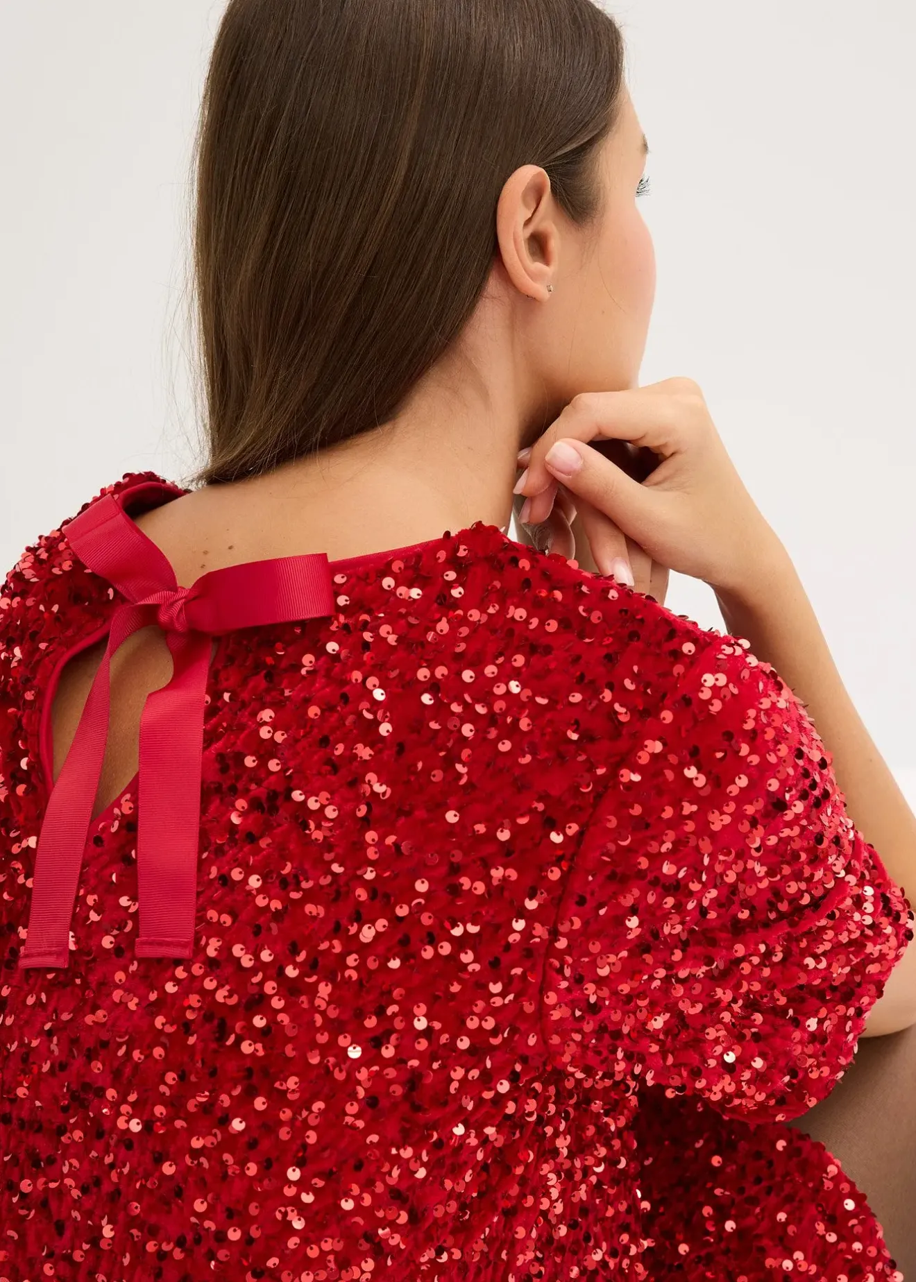 bonprix Robe courte à sequins|Femme Robes