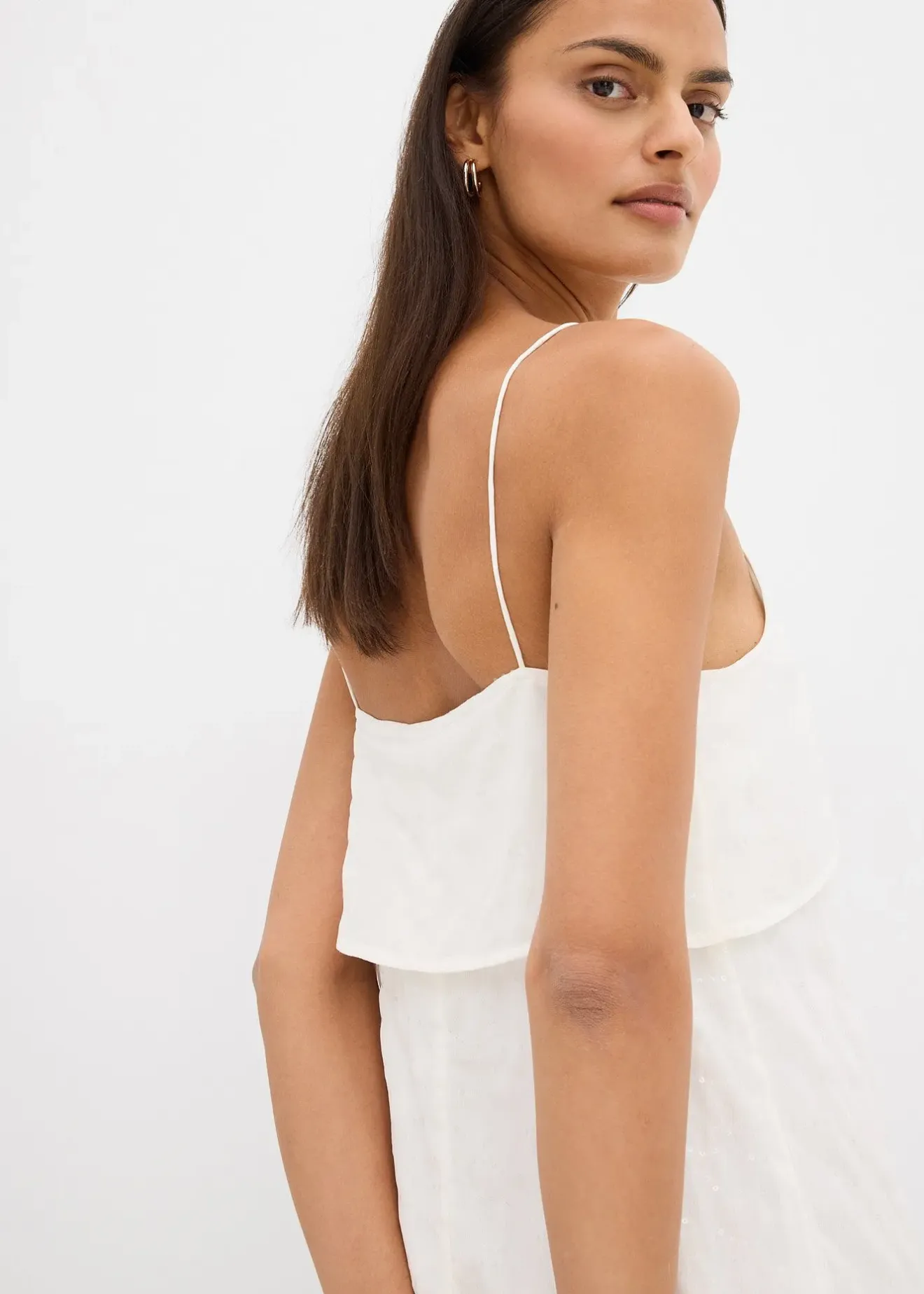 bonprix Robe courte brodée de sequins|Femme Robes