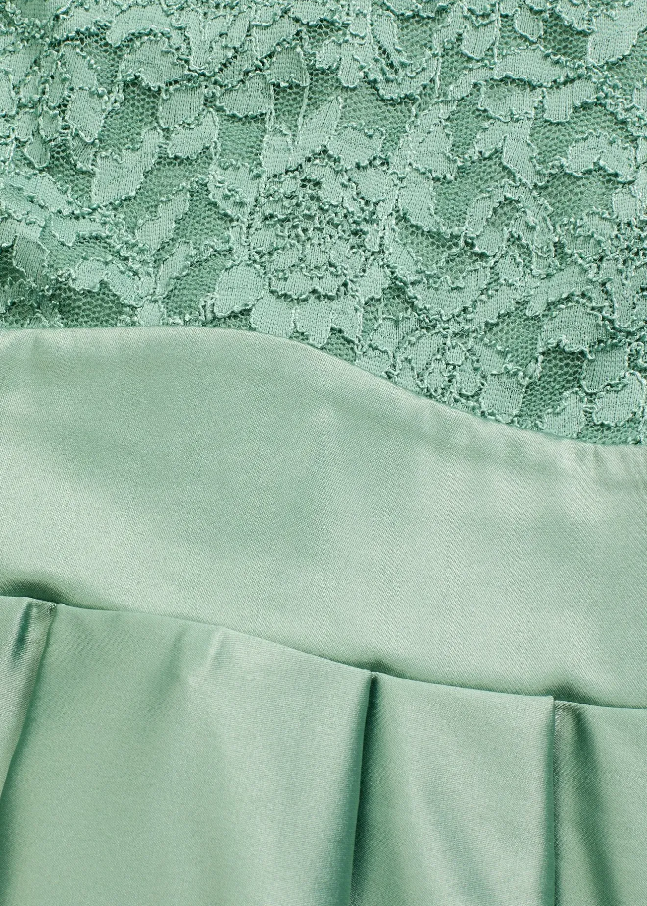 Femme bonprix Mode Festive|Robes|Robe courte devant, longue derrière en satin brillant avec dentelle