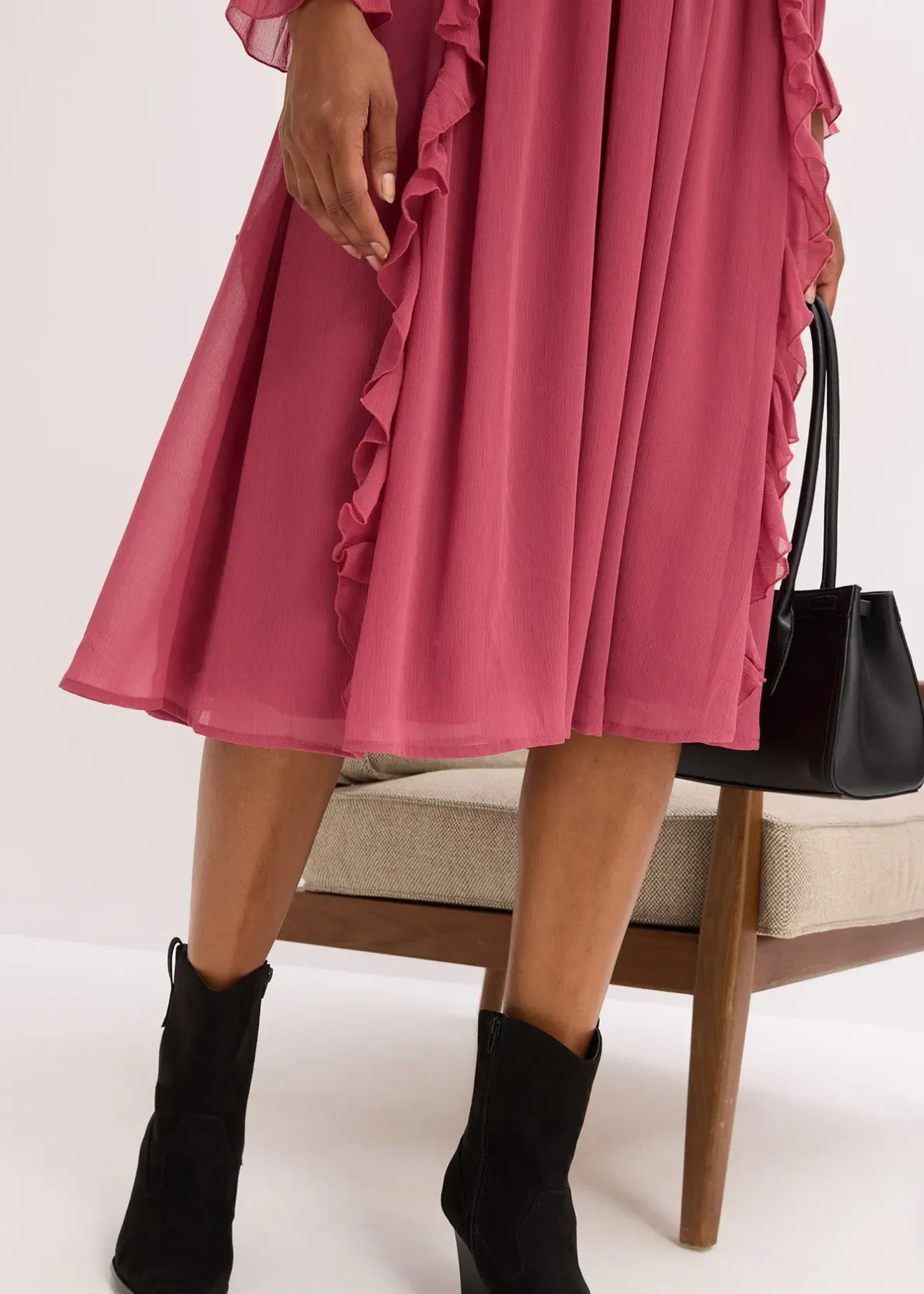 bonprix Robe en mousseline à volants|Femme Robes