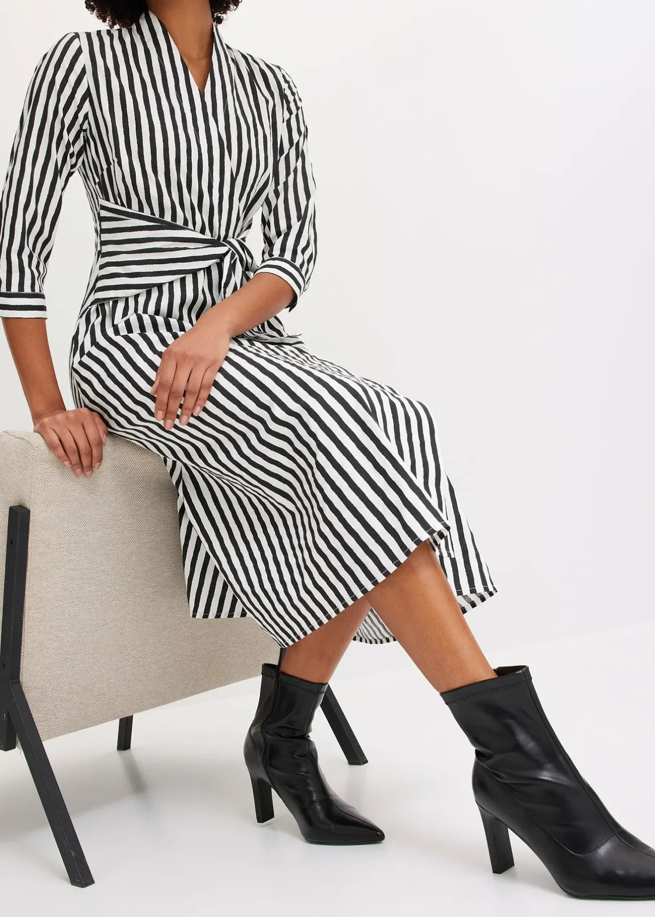 Femme bonprix Robes|Robe midi avec lien à nouer