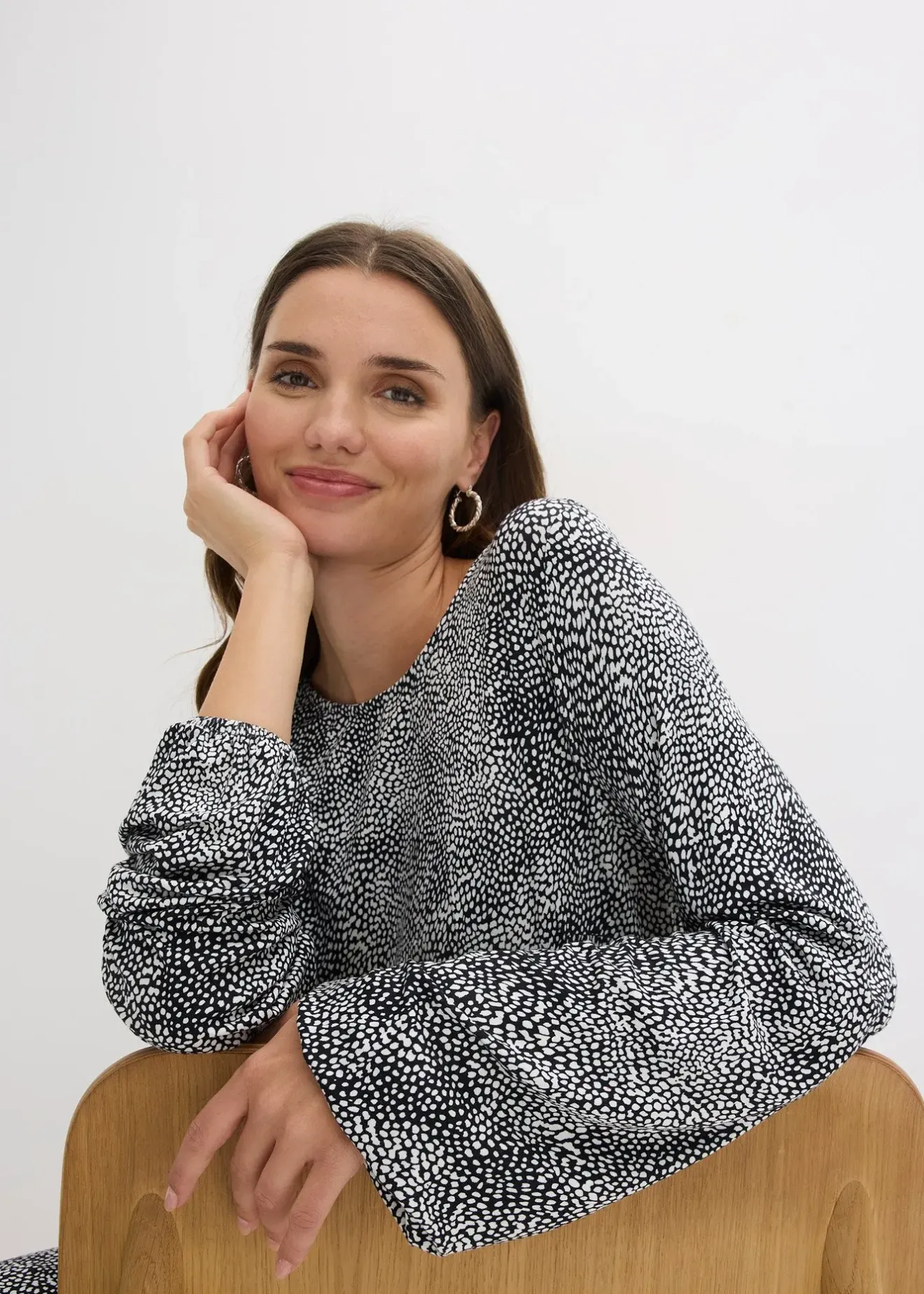 Femme bonprix Robes|Robe midi en jersey viscose extensible