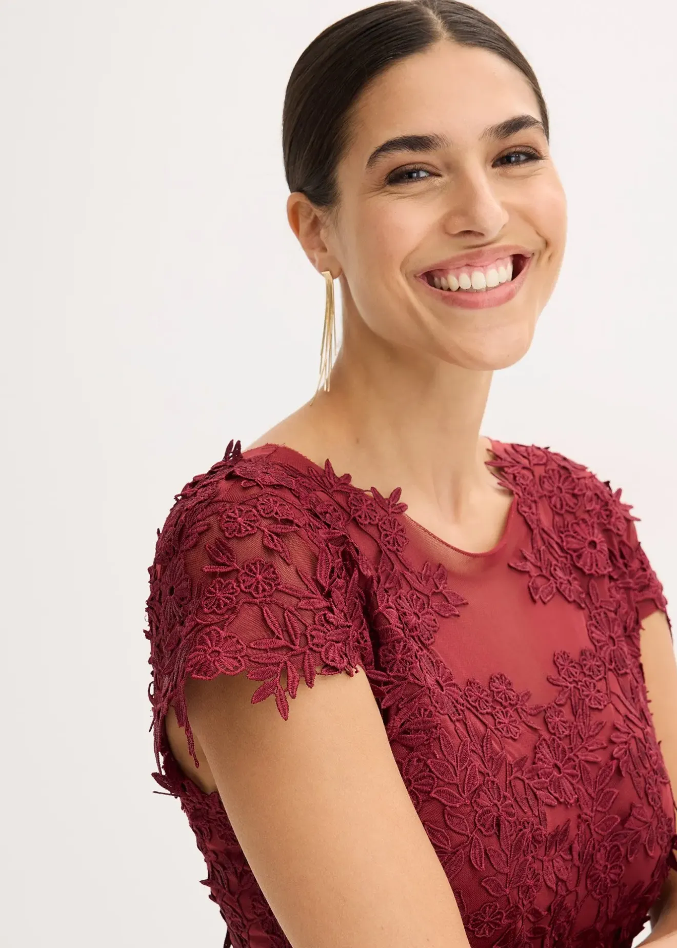 Femme bonprix Mode Festive|Robes|Robe midi en tulle délicat avec dentelle