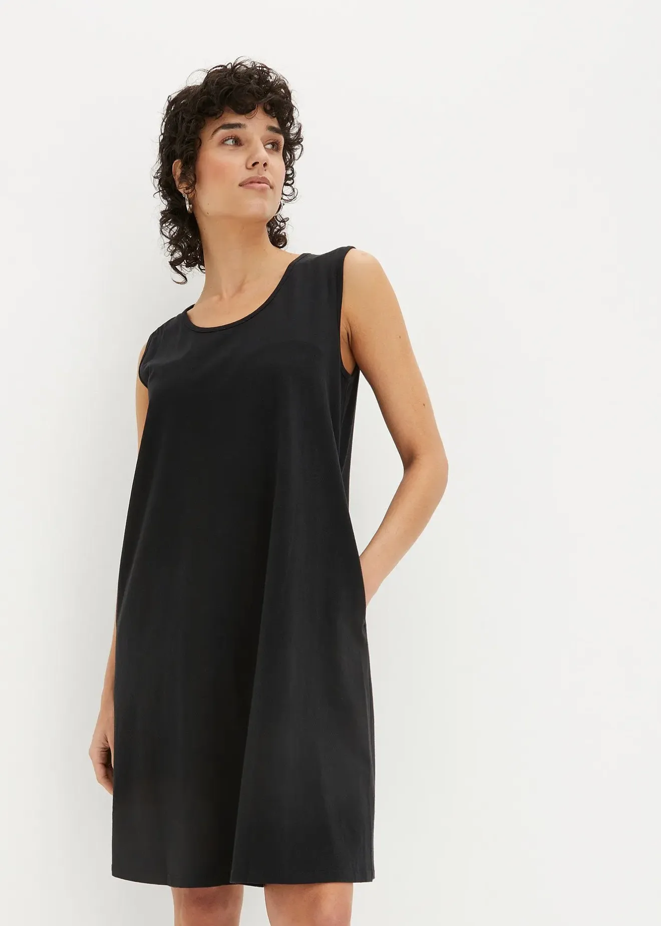 Femme bonprix Basiques|Robe trapèze courte en jersey, sans manches