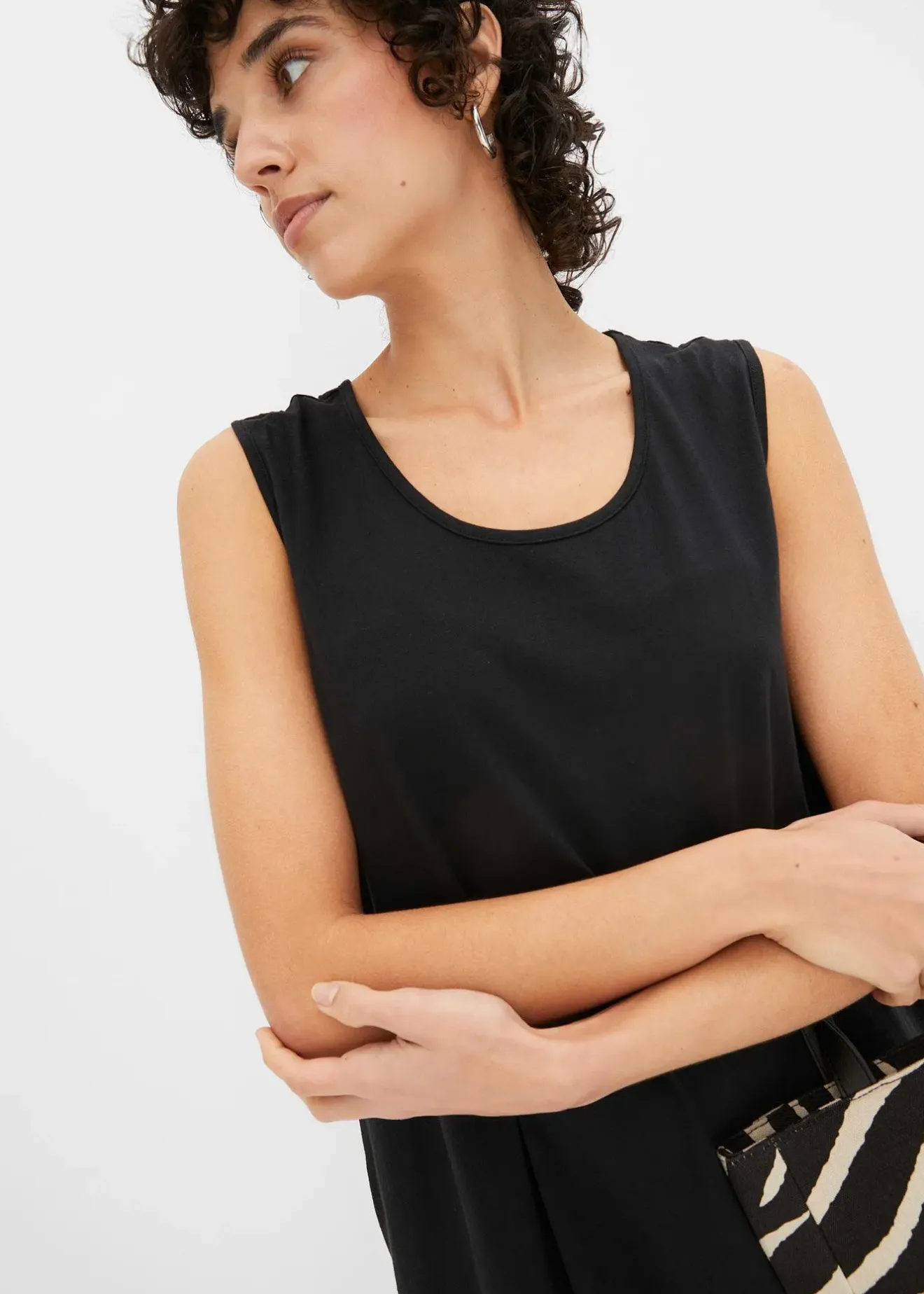 Femme bonprix Basiques|Robe trapèze courte en jersey, sans manches