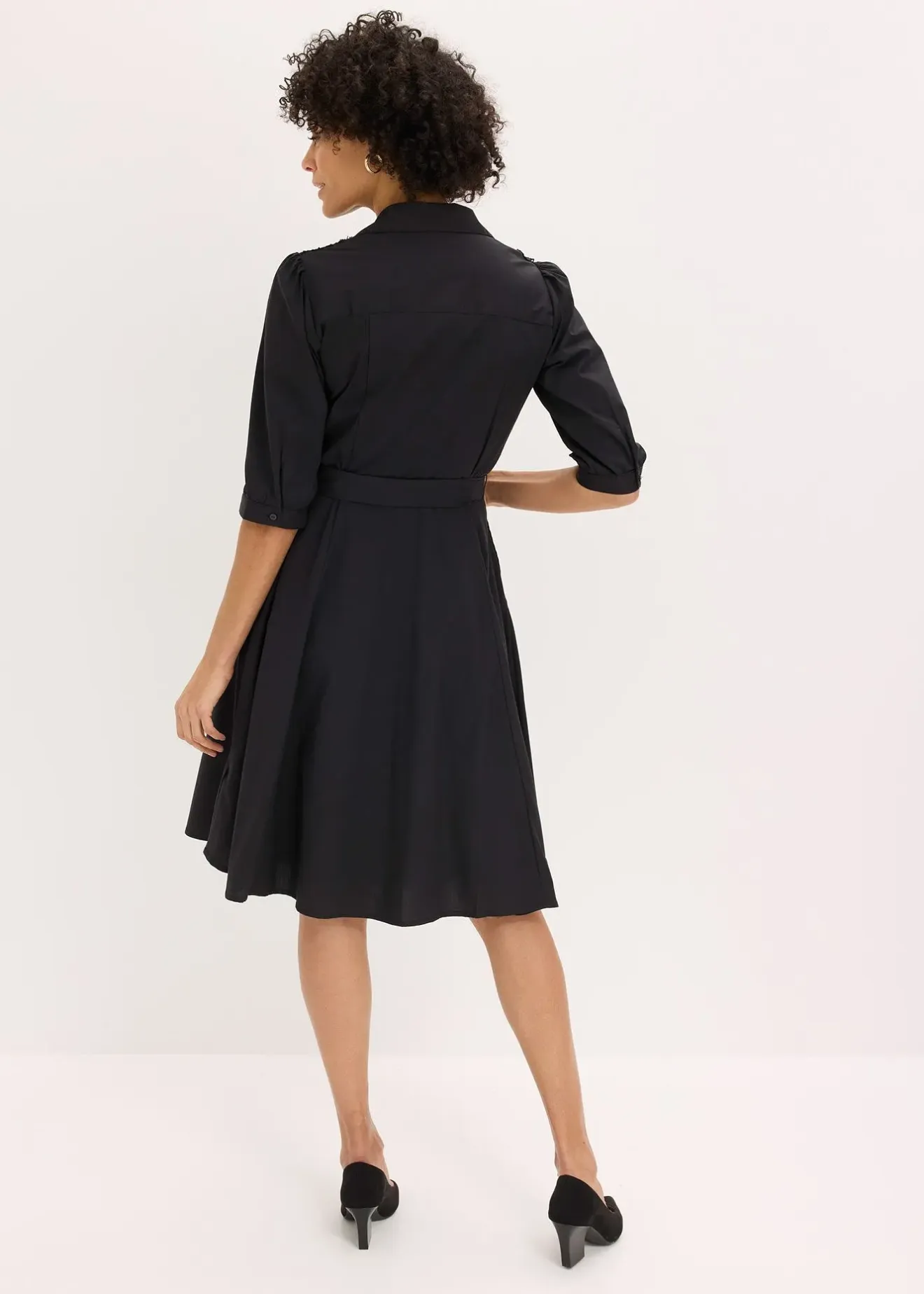 Femme bonprix Tailles Petite|Robes|Robe-chemise avec dentelle et lien à nouer