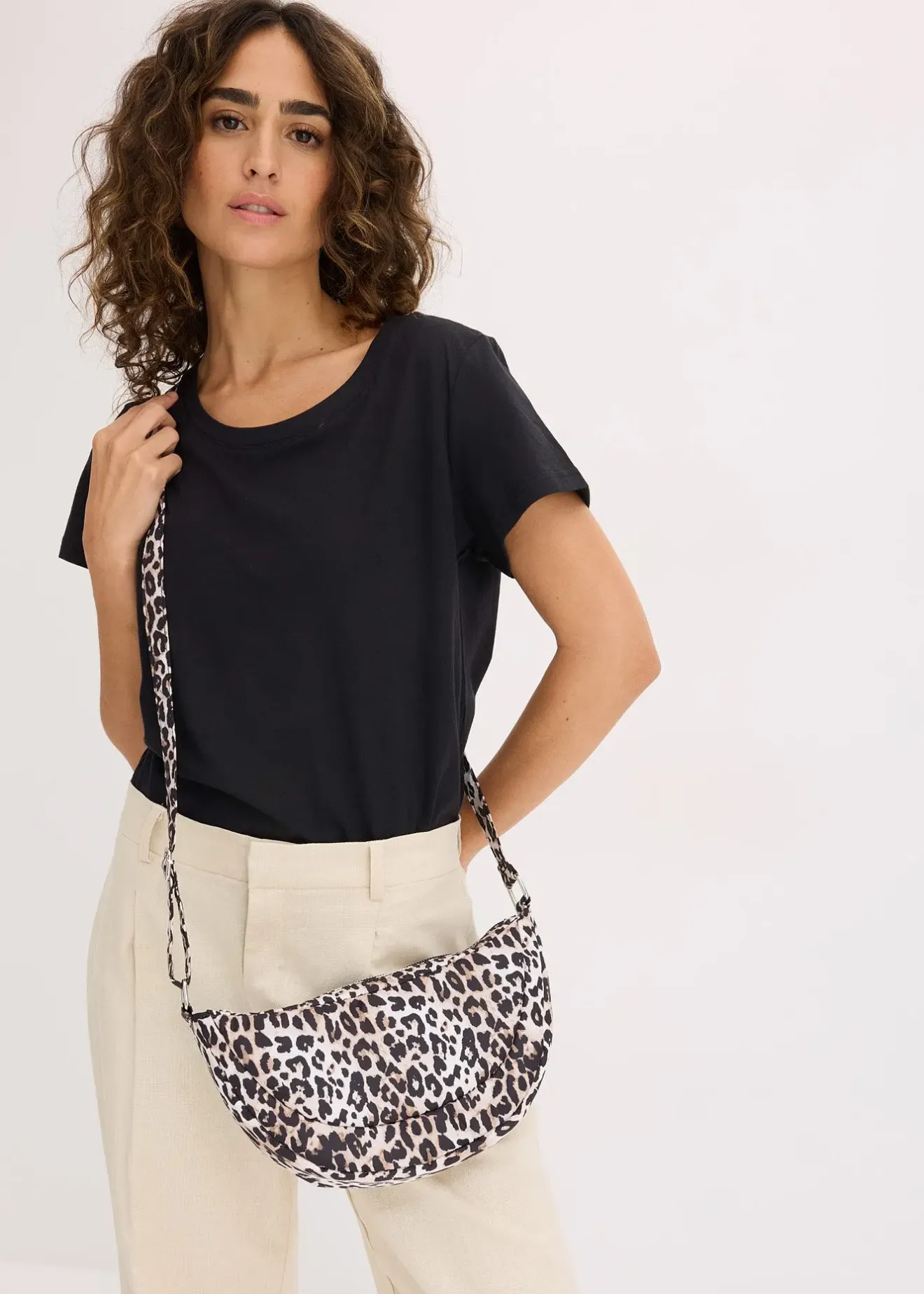Femme bonprix Sacs|Sac à bandoulière en nylon motif léopard