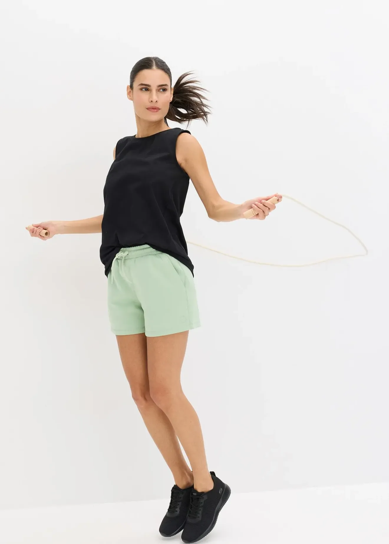 Femme bonprix Shorts|Vêtements De Sport|Short de sport technique à séchage rapide