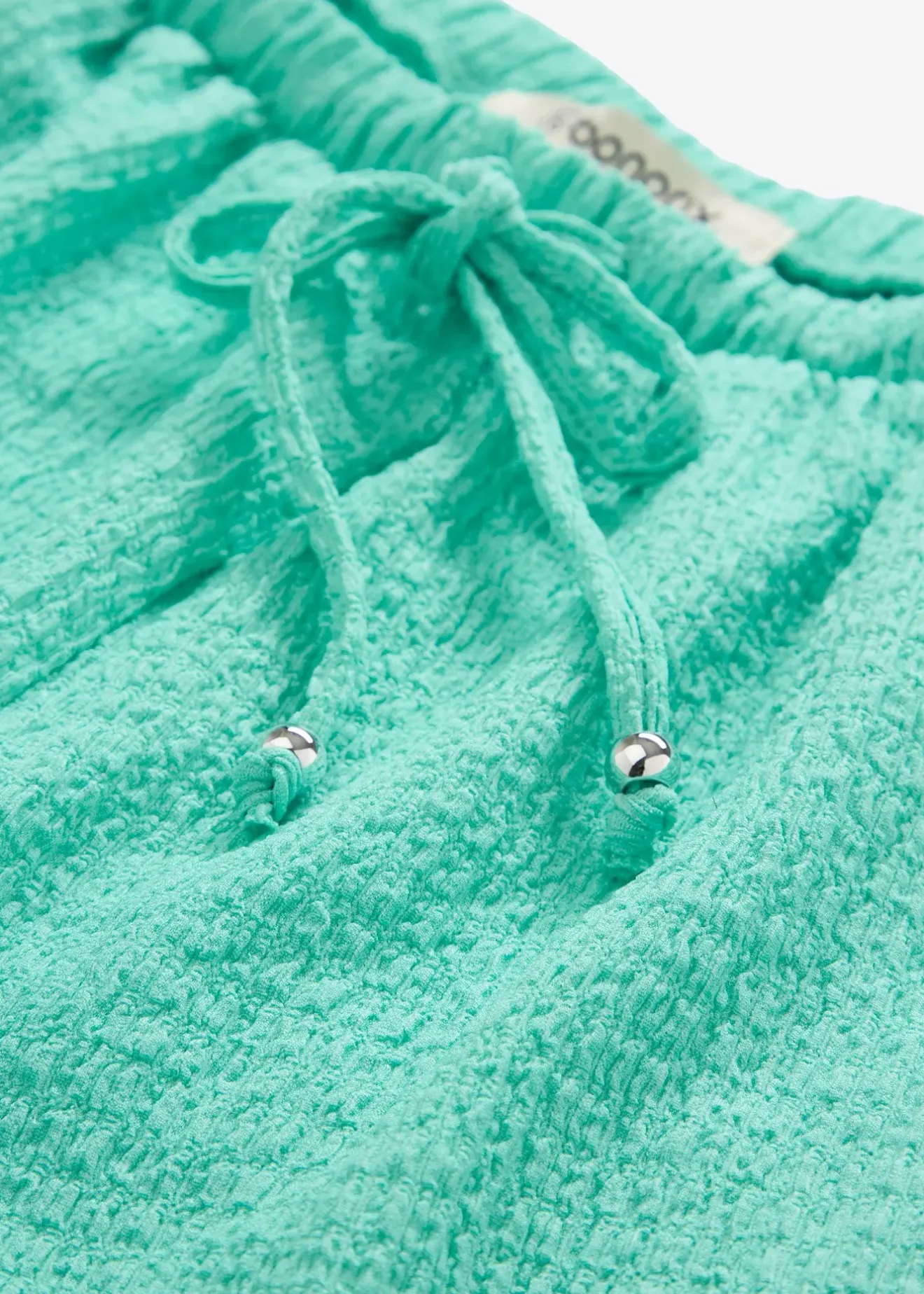 Femme bonprix Shorts|Pantalons|Short en crêpe texturé avec taille élastiquée