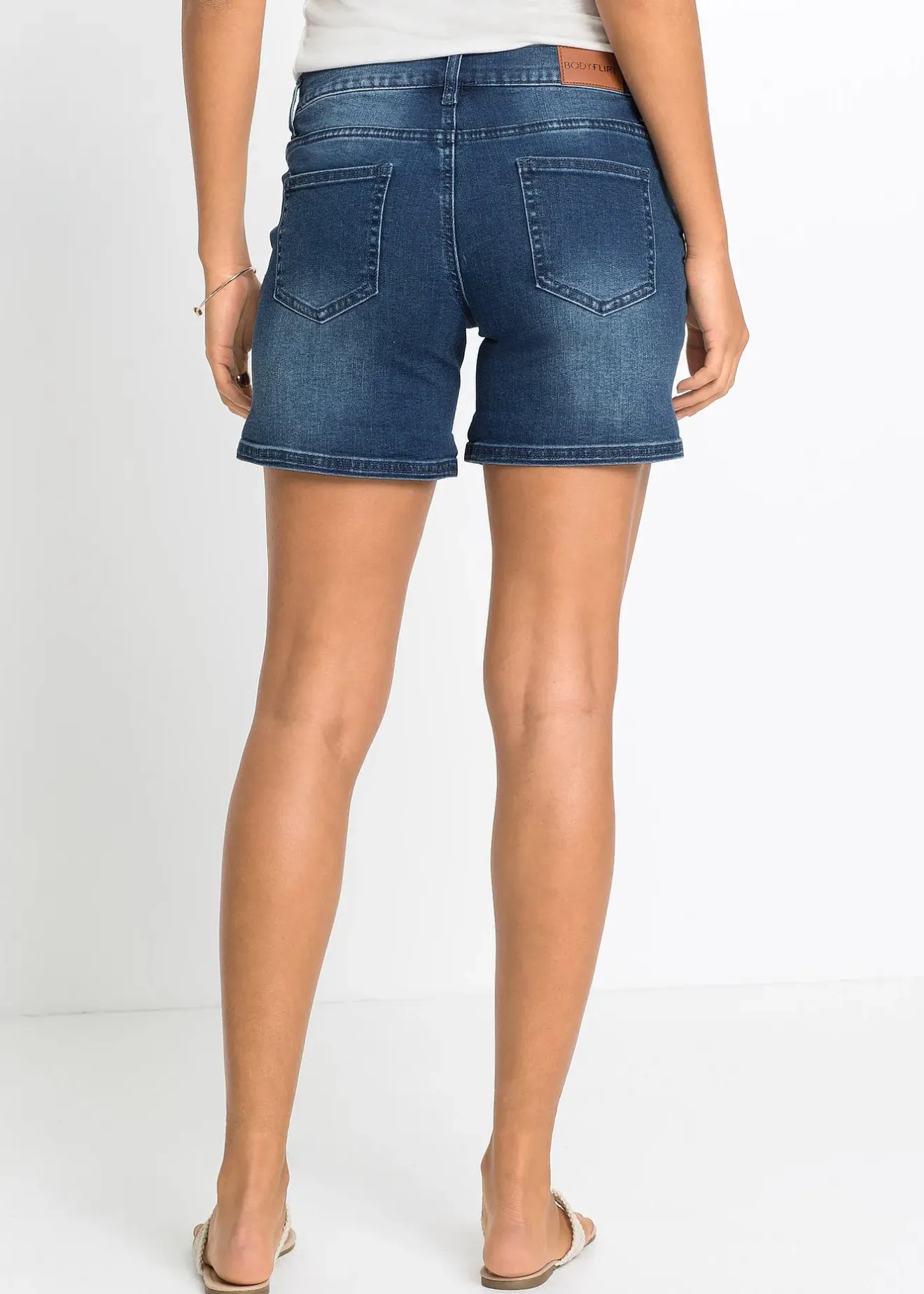 bonprix Short en jean brodé|Femme Shorts|Jeans