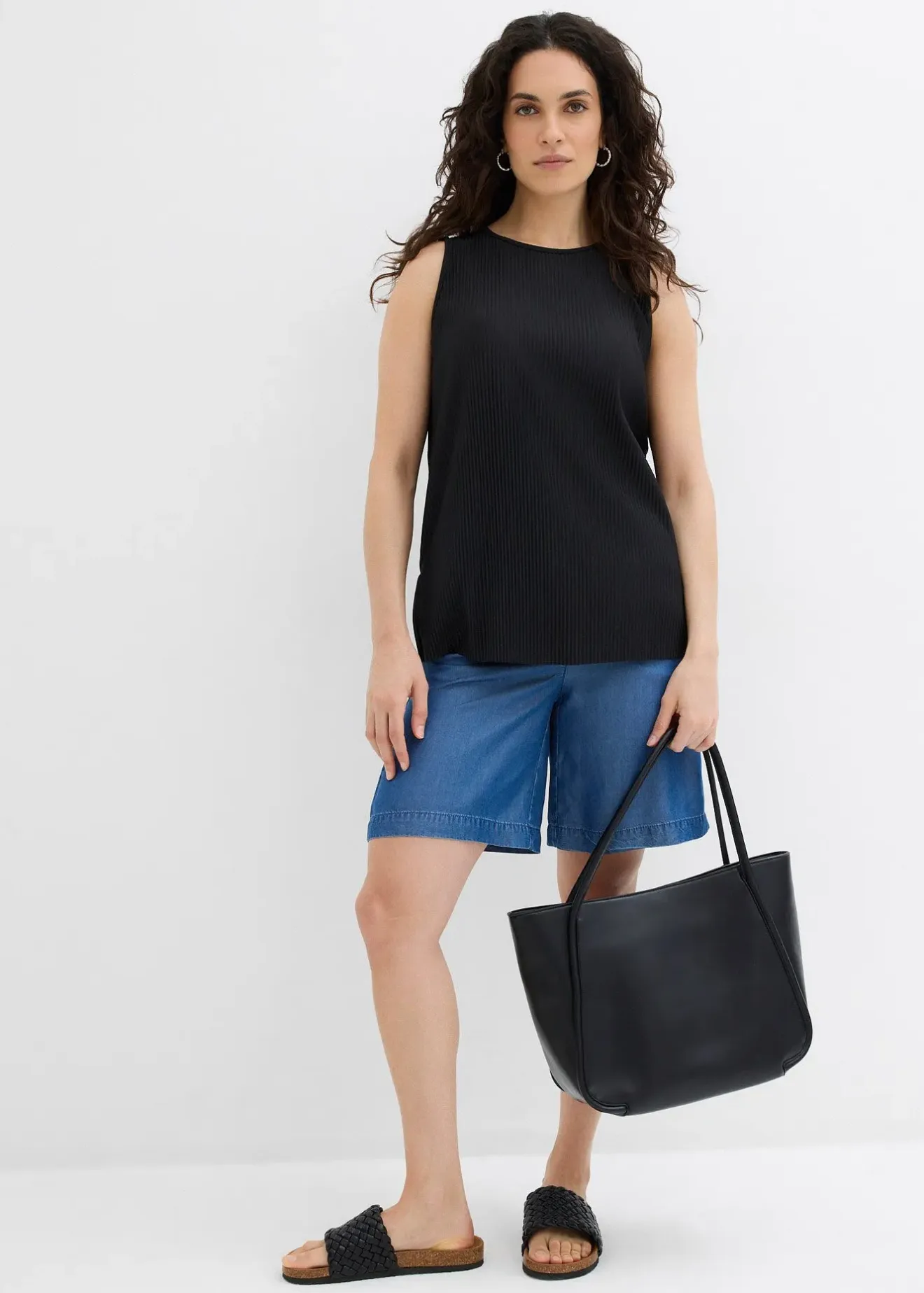 Femme bonprix Shorts|Pantalons|Short en Lyocell à taille élastiquée