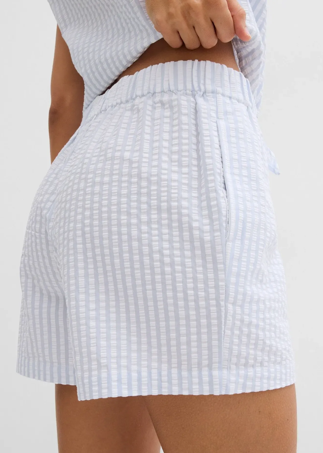 Femme bonprix Shorts|Pantalons|Short rayé taille élastiquée 100% coton