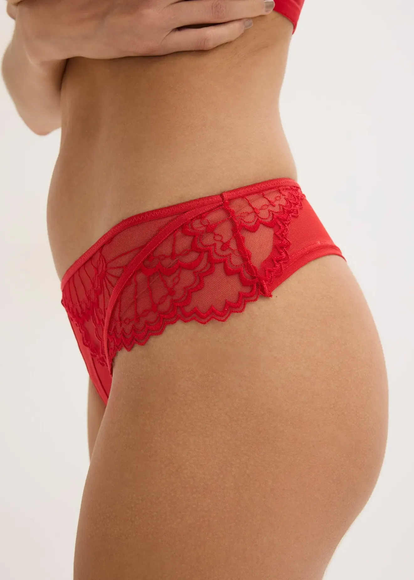 Femme bonprix Dessous|Bas|Slip brésilien en broderies