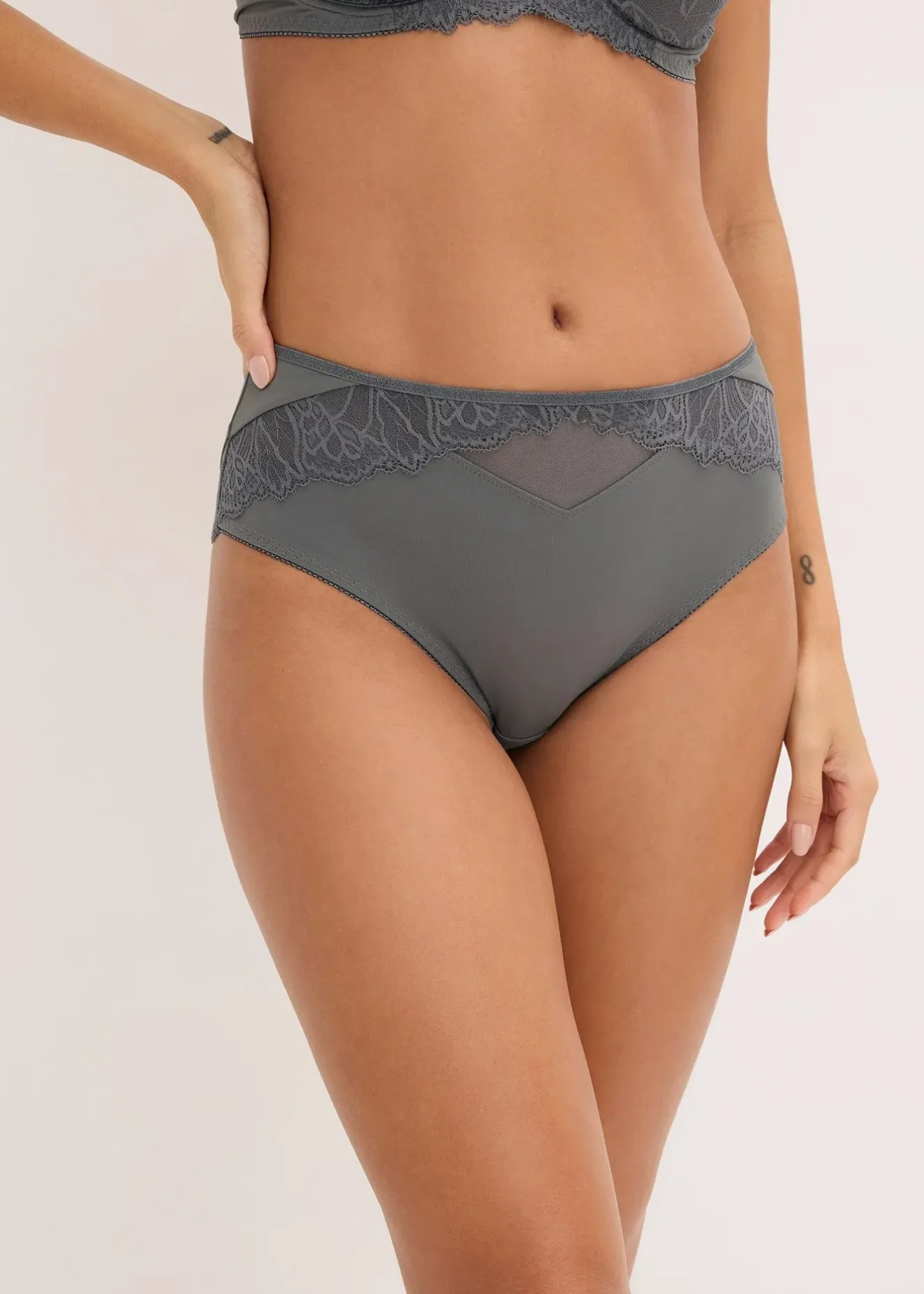 Femme bonprix Dessous|Bas|Slip maxi avec dentelle