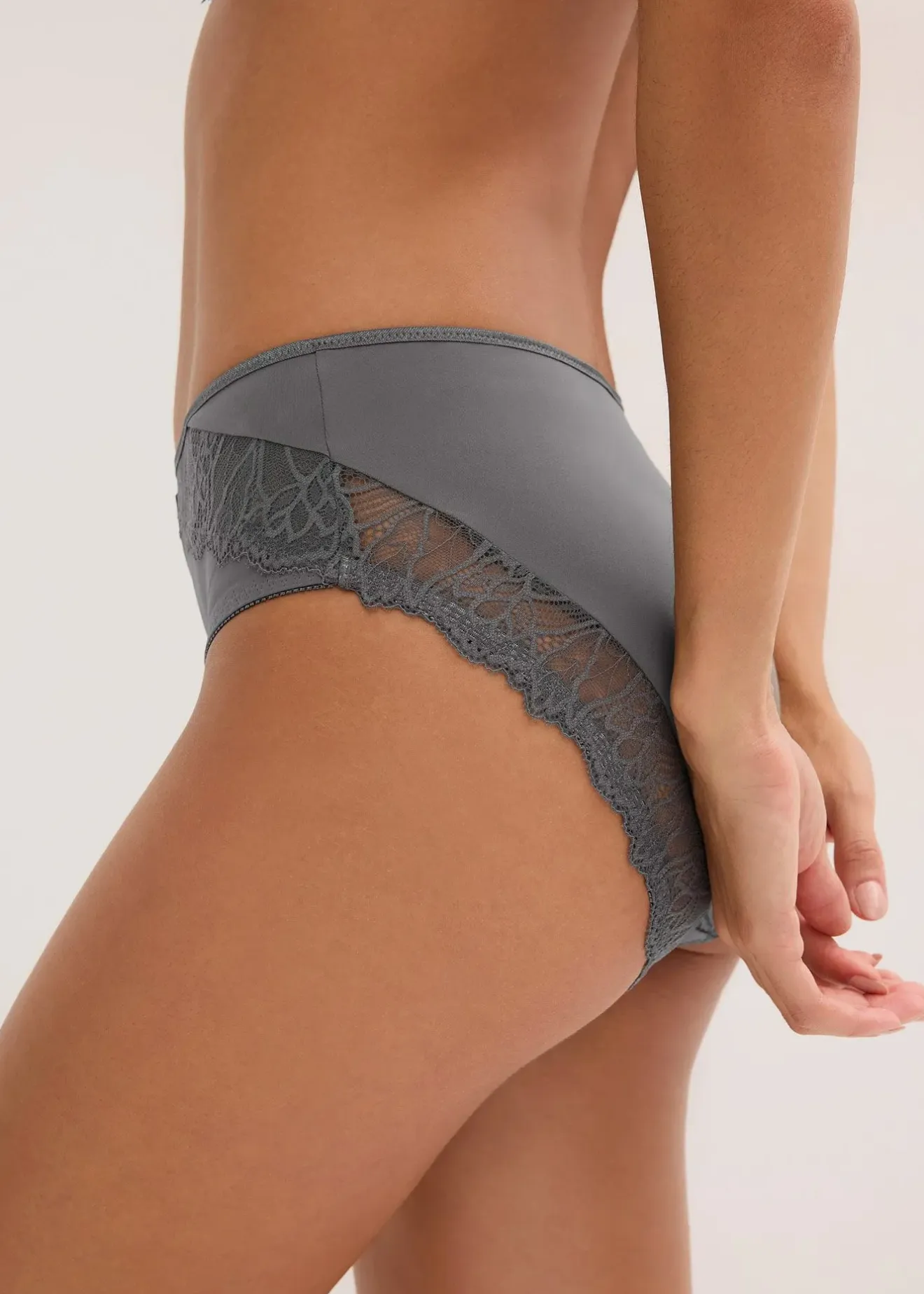 Femme bonprix Dessous|Bas|Slip maxi avec dentelle