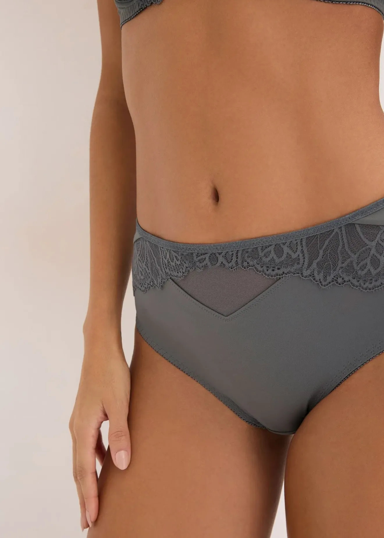 Femme bonprix Dessous|Bas|Slip maxi avec dentelle