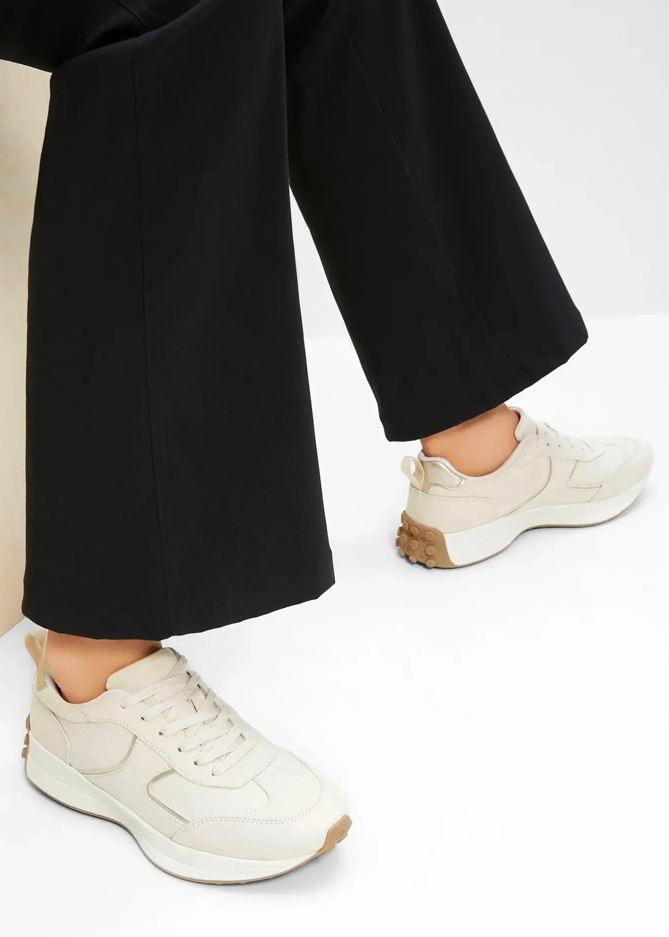 Femme bonprix Sneakers|Sneakers à détails métallisés