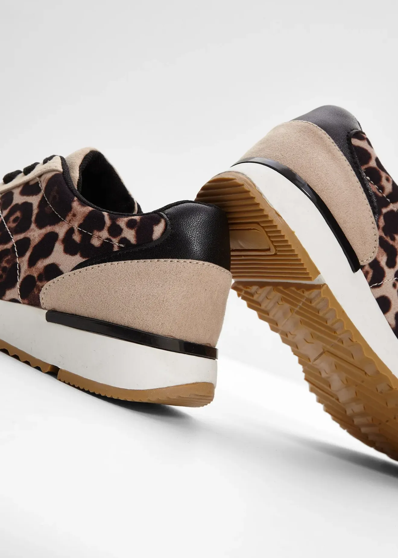 bonprix Sneakers détails léopard|Femme Sneakers