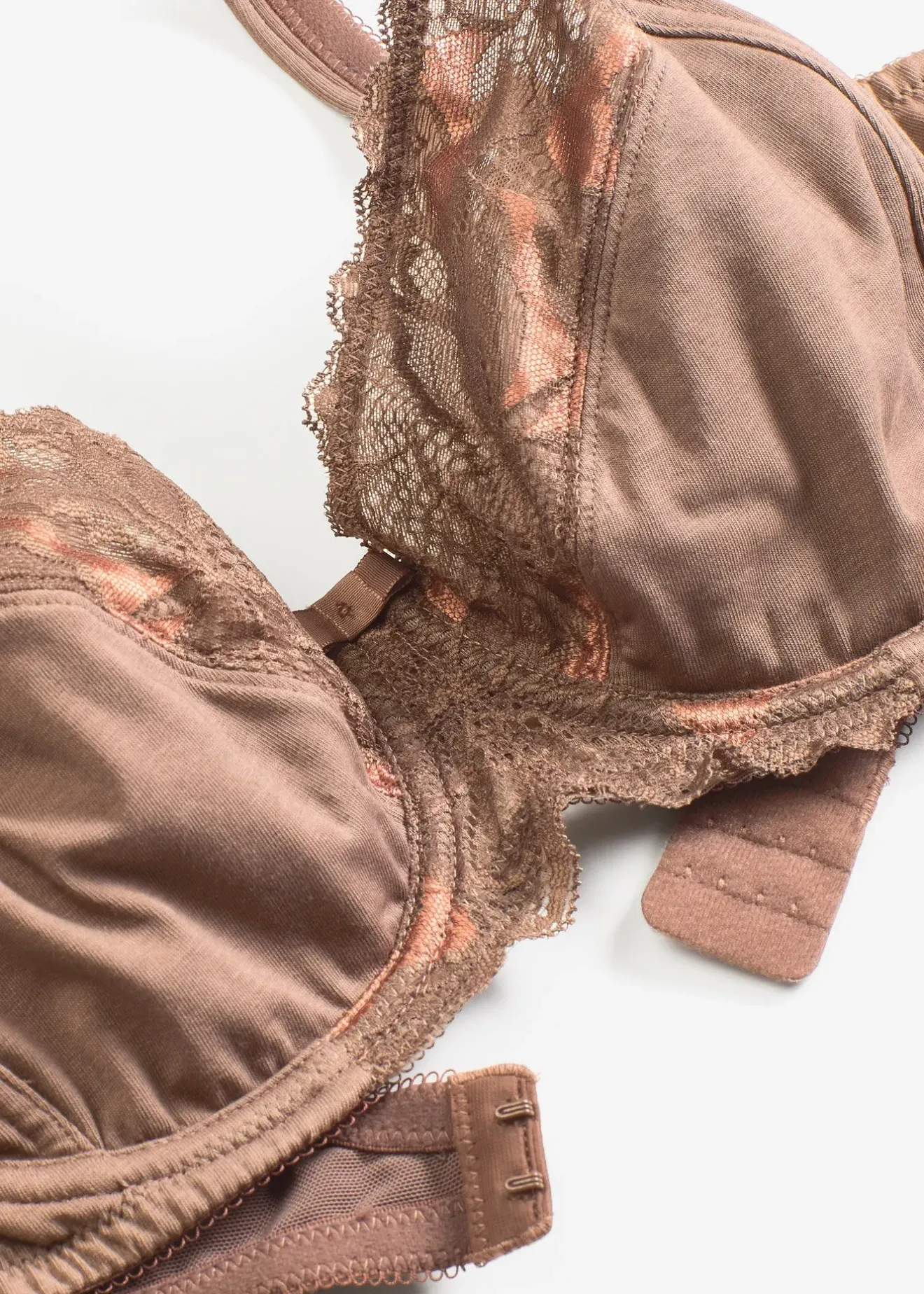 bonprix Soutien-gorge à armatures et bretelles rembourrées|Femme Grands Bonnets D-H|Dessous