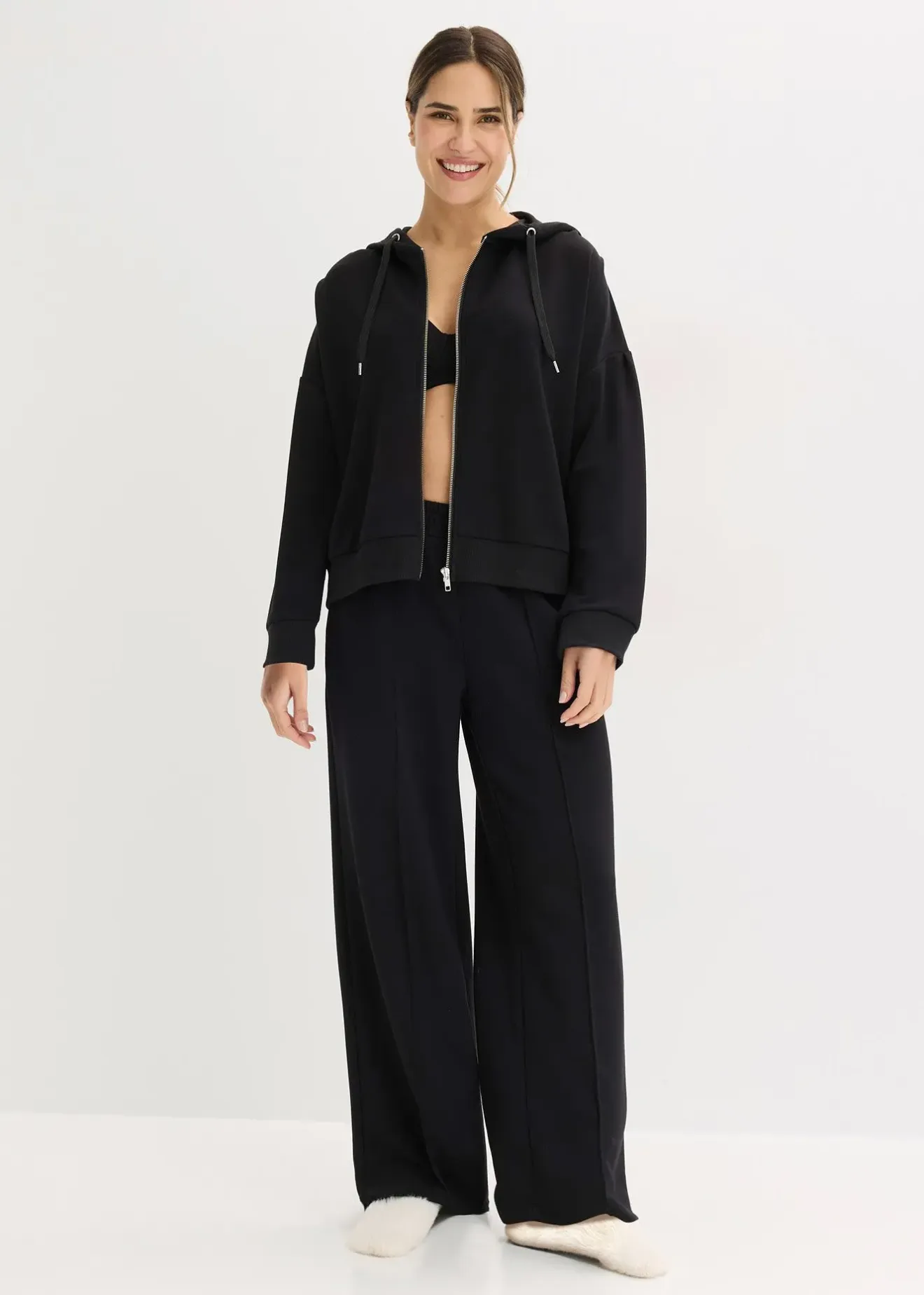 bonprix Tenue d’intérieur en matière néoprène avec veste raccourcie|Femme Homewear|Lingerie Nuit