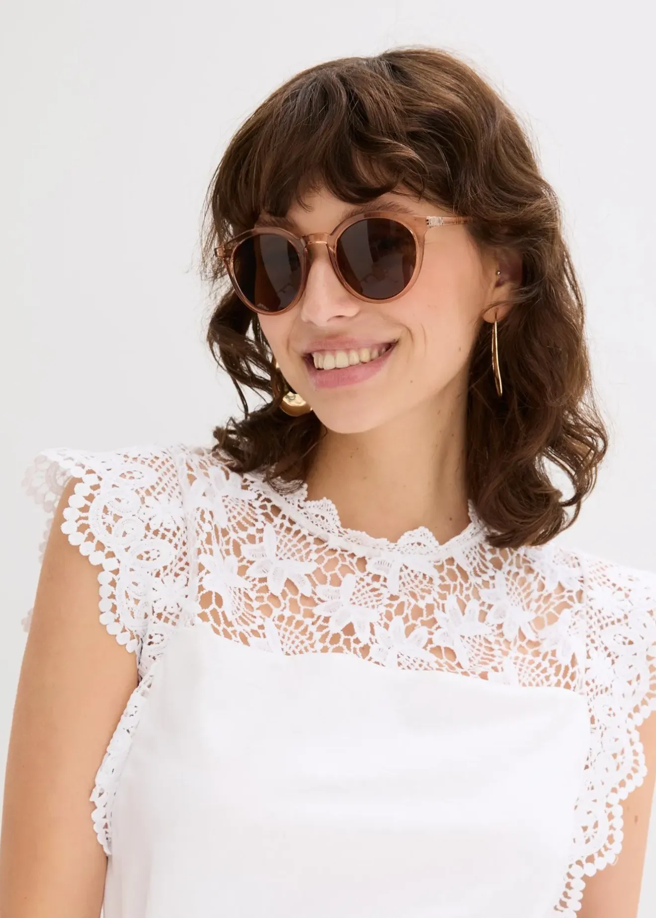 bonprix Top à empiècement dentelle|Femme T-Shirts & Tops