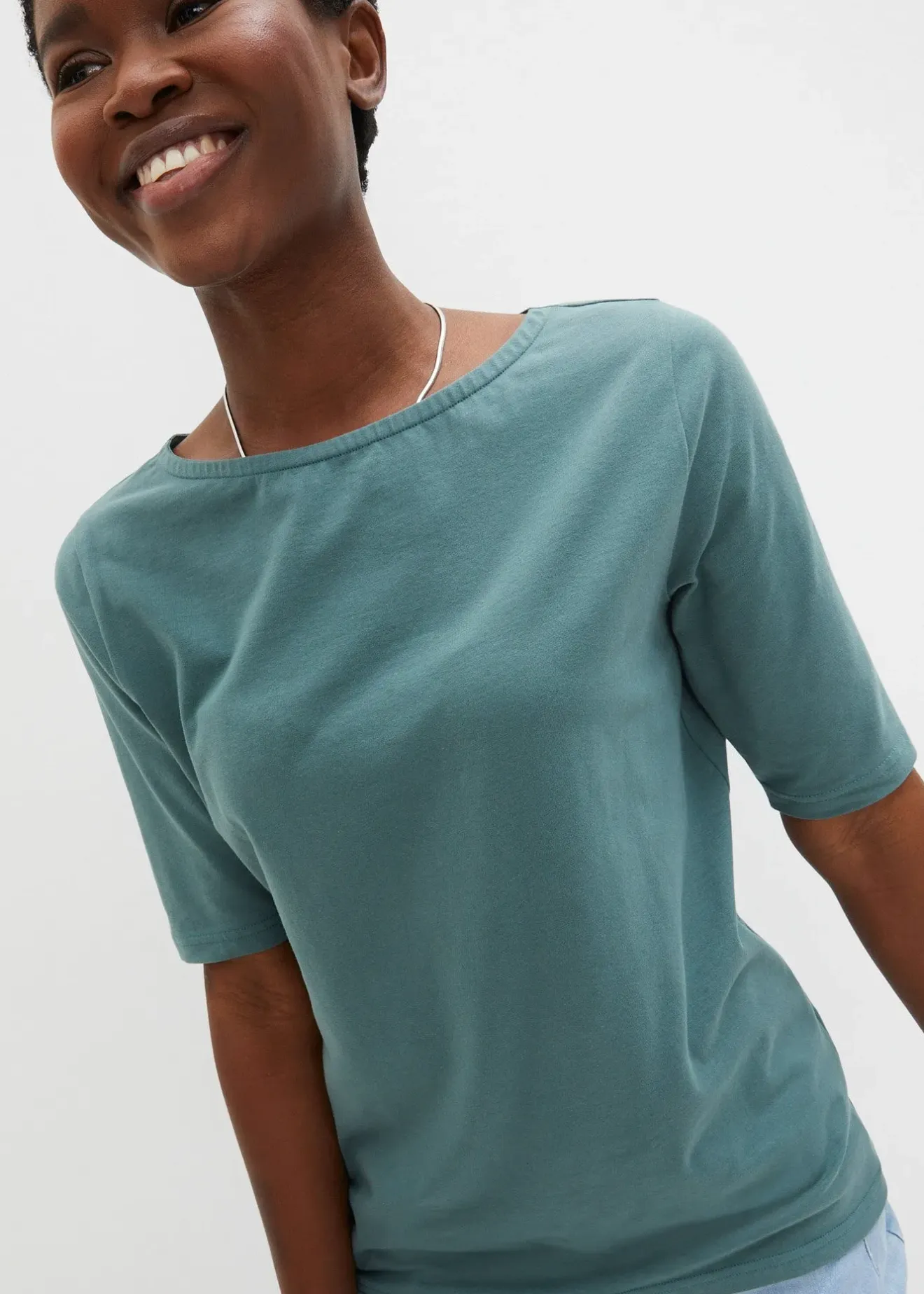 bonprix T-shirt à encolure bateau|Femme Basiques|T-Shirts & Tops