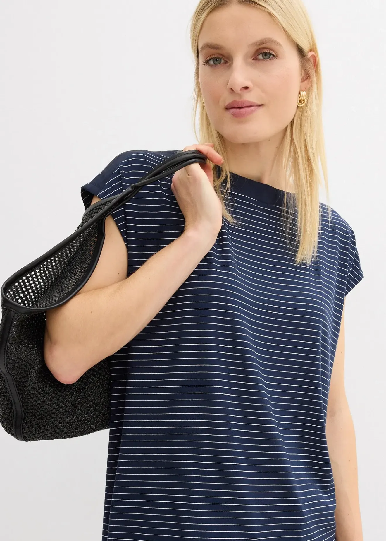 bonprix T-shirt en viscose fluide avec empiècement satin|Femme T-Shirts & Tops