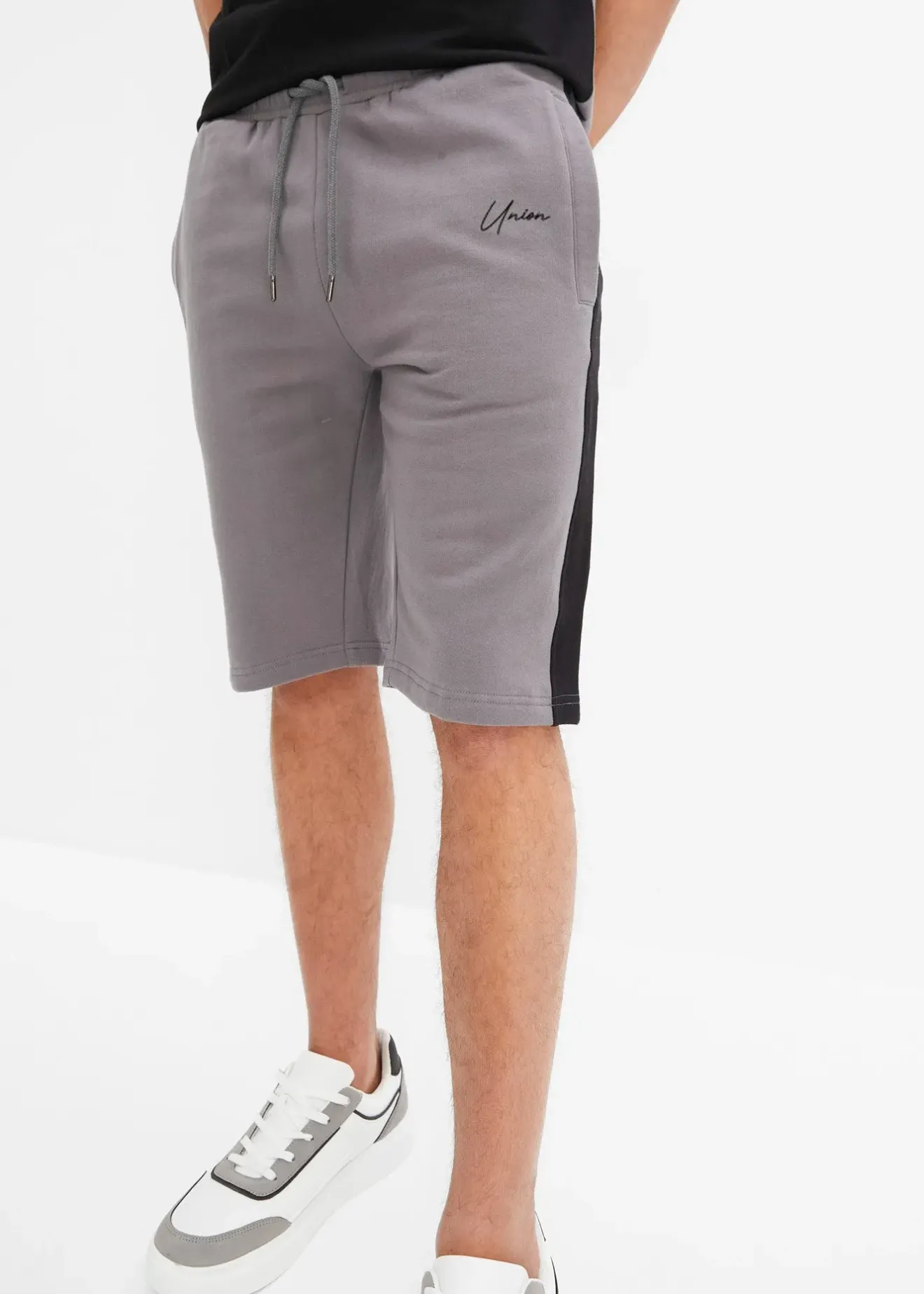 Homme bonprix Vêtements De Sport|Pantalons|T-shirt et bermuda sweat (ens. 2 pces)