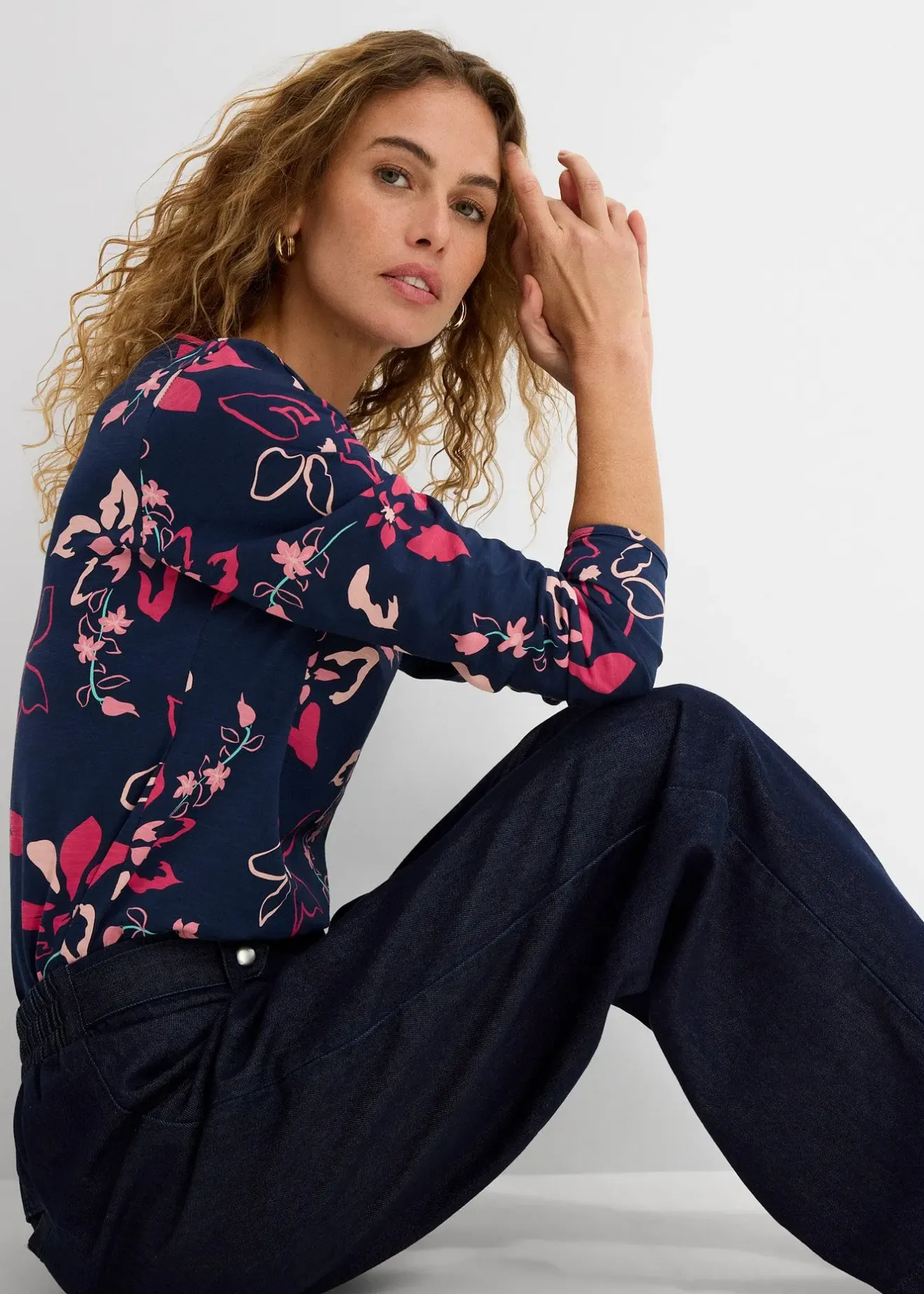 bonprix T-shirt manches longues à imprimé floral|Femme T-Shirts & Tops