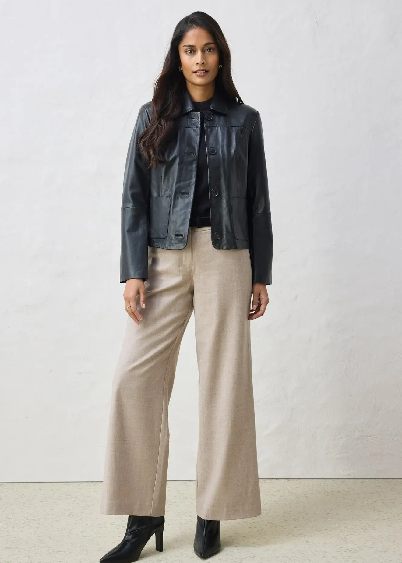 Femme bonprix Premium|Vestes & Manteaux|Veste courte en cuir nappa d’agneau