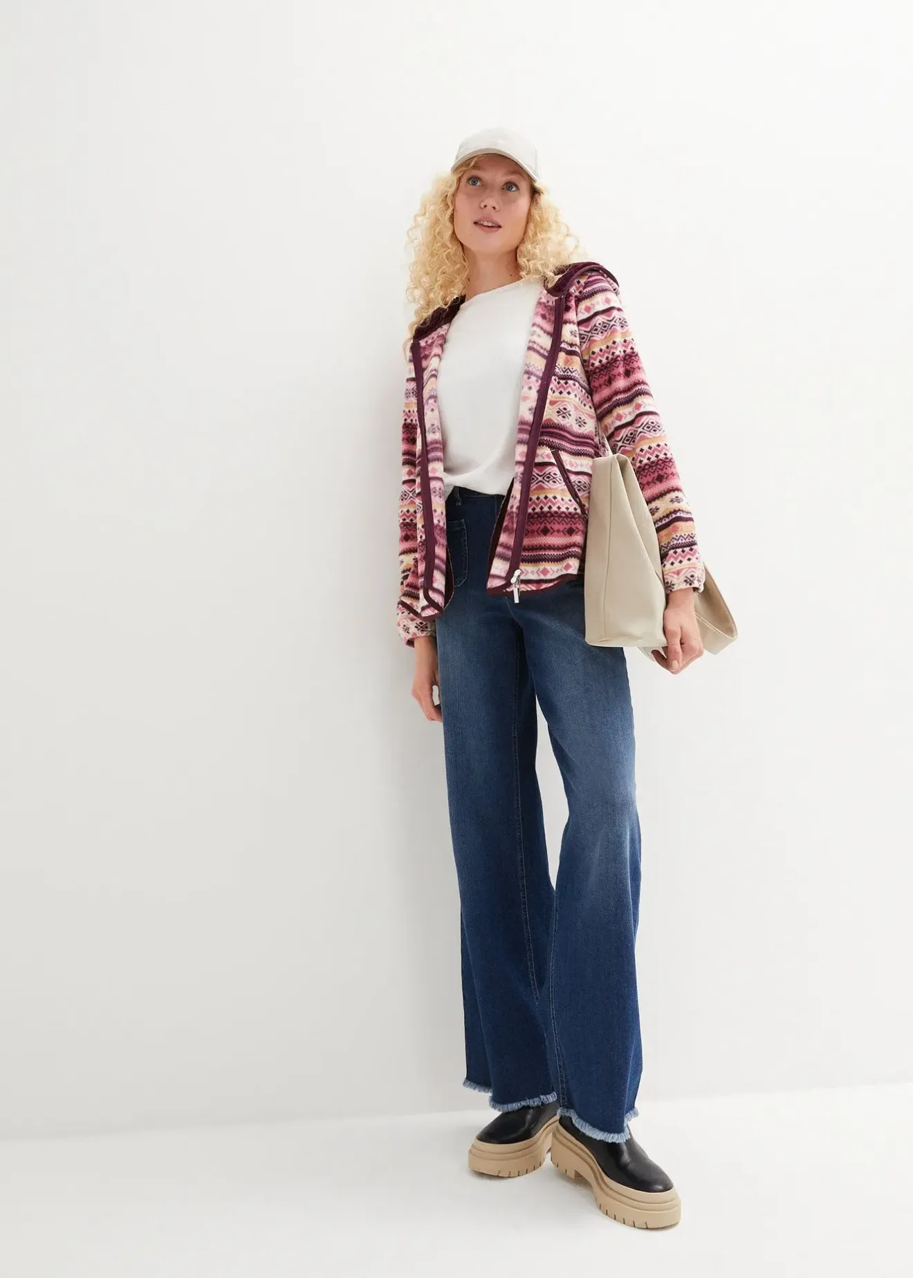 Femme bonprix Sweats|Vestes & Manteaux|Veste polaire à capuche avec motif norvégien