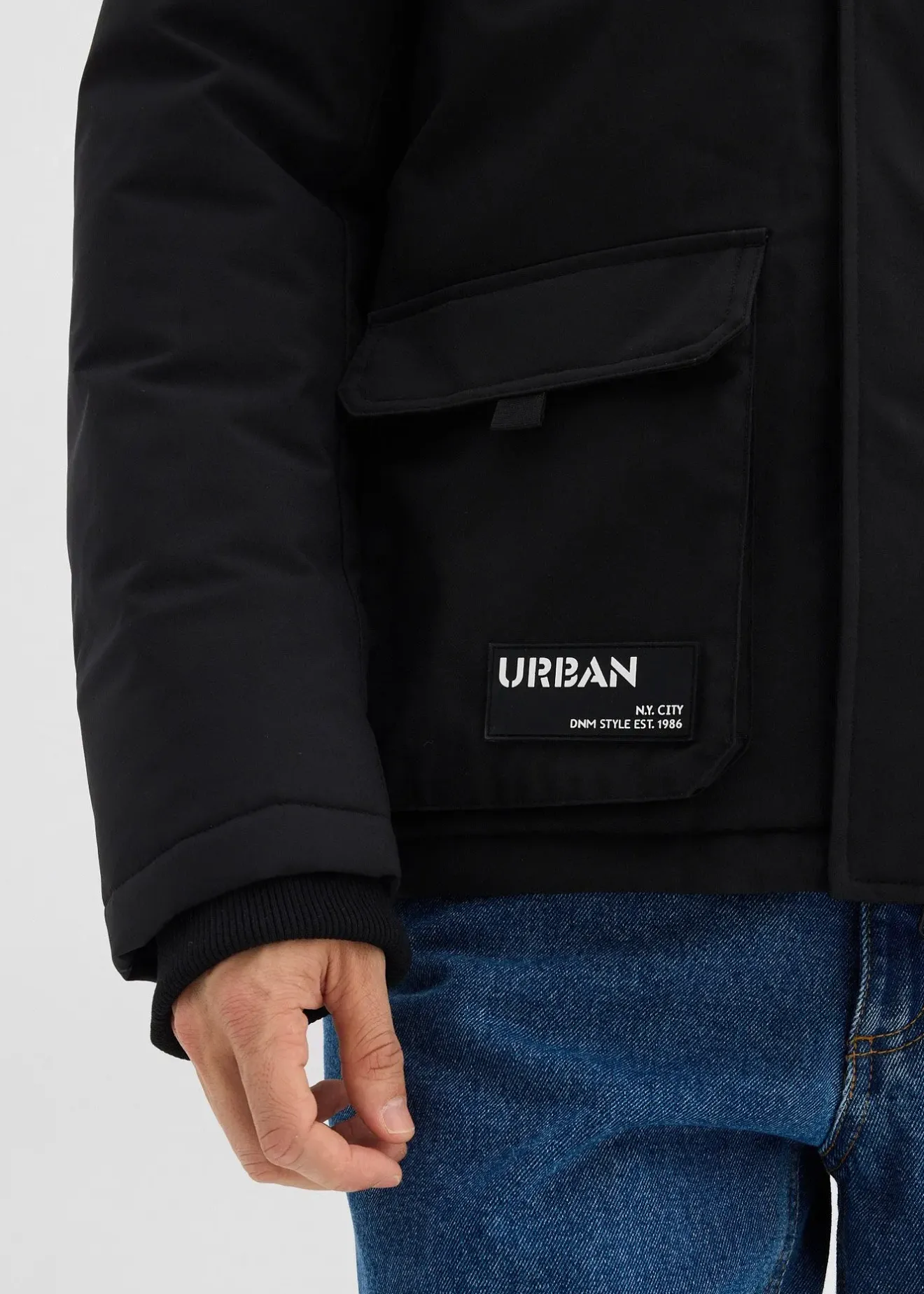 Homme bonprix Vestes|Veste rembourrée avec capuche et nombreuses poches