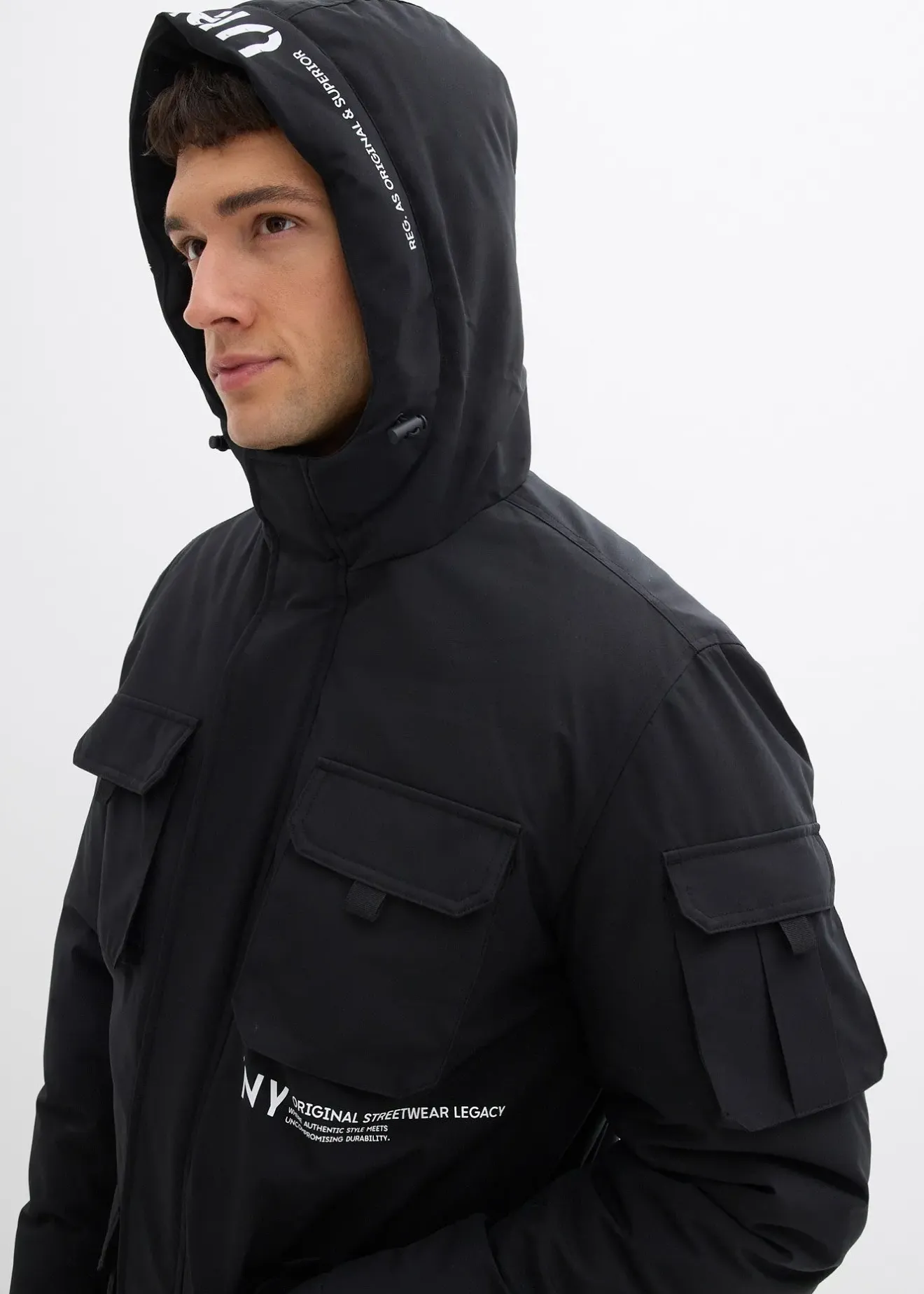 Homme bonprix Vestes|Veste rembourrée avec capuche et nombreuses poches